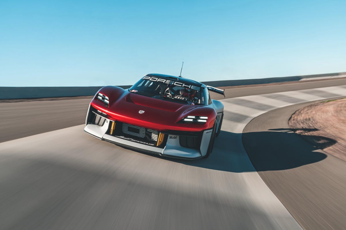 Porsche Mission R Wallpapers