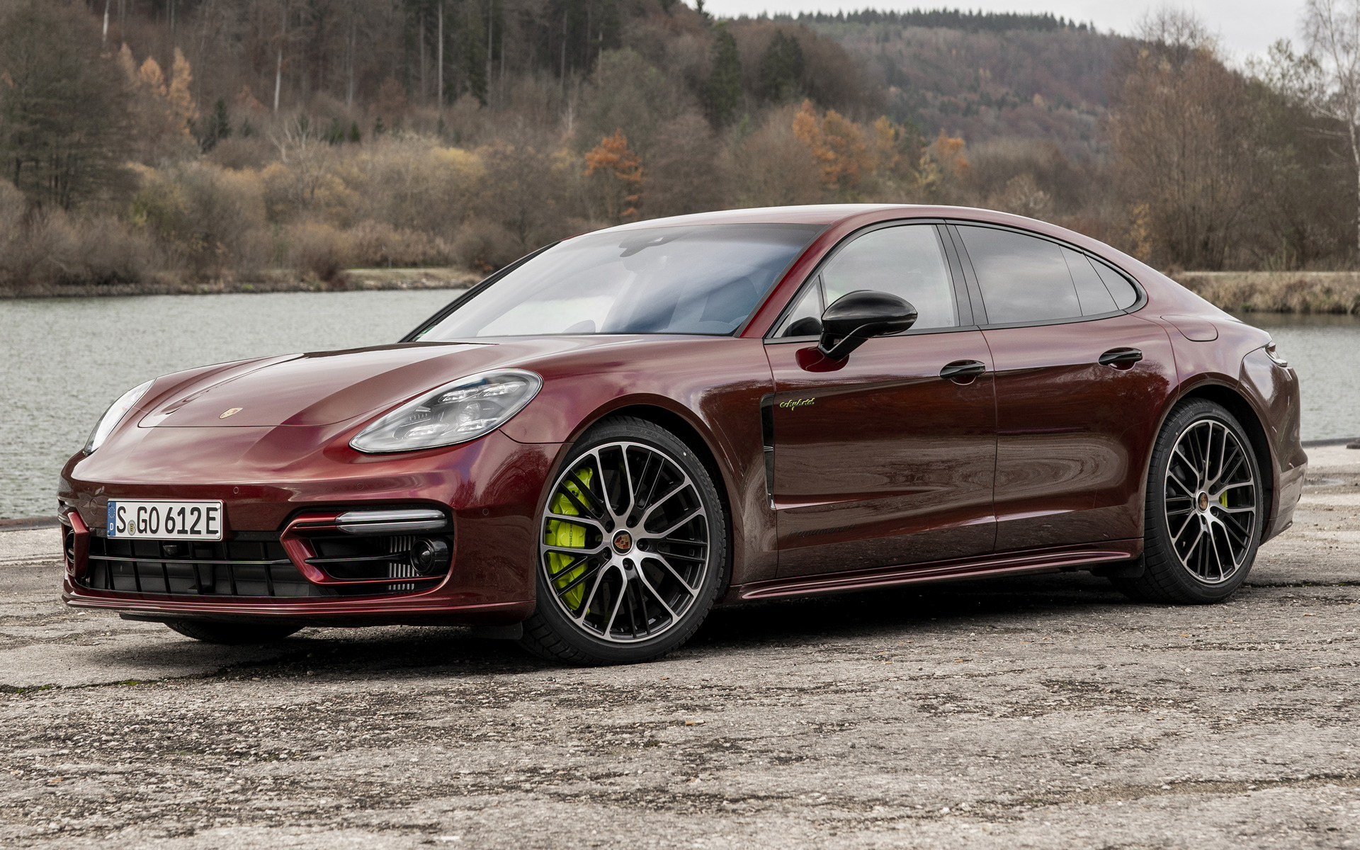 Porsche Panamera 4 E-Hybrid Sport Turismo Sportdesign Package Wallpapers