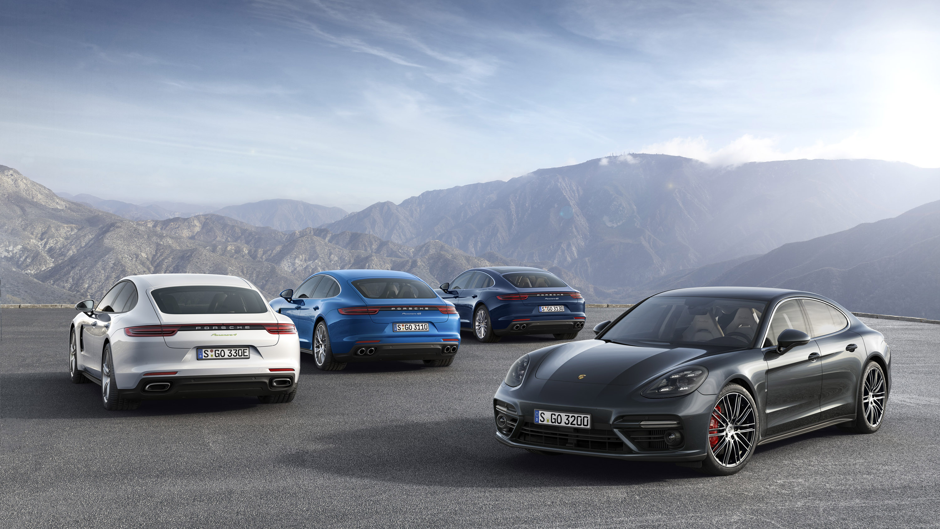 Porsche Panamera 4 E-Hybrid Sportdesign Package Wallpapers