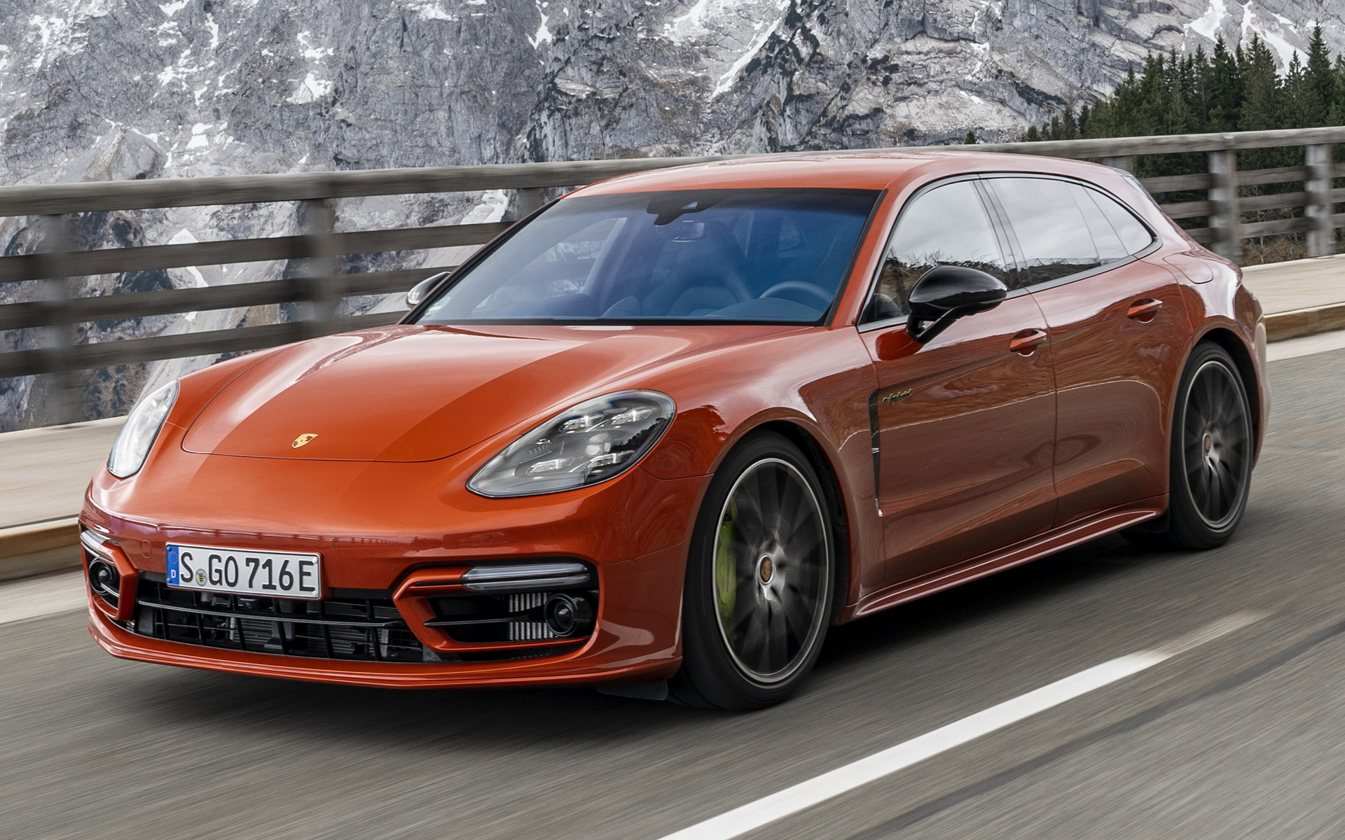 Porsche Panamera 4S E-Hybrid Sport Turismo Sportdesign Package Wallpapers