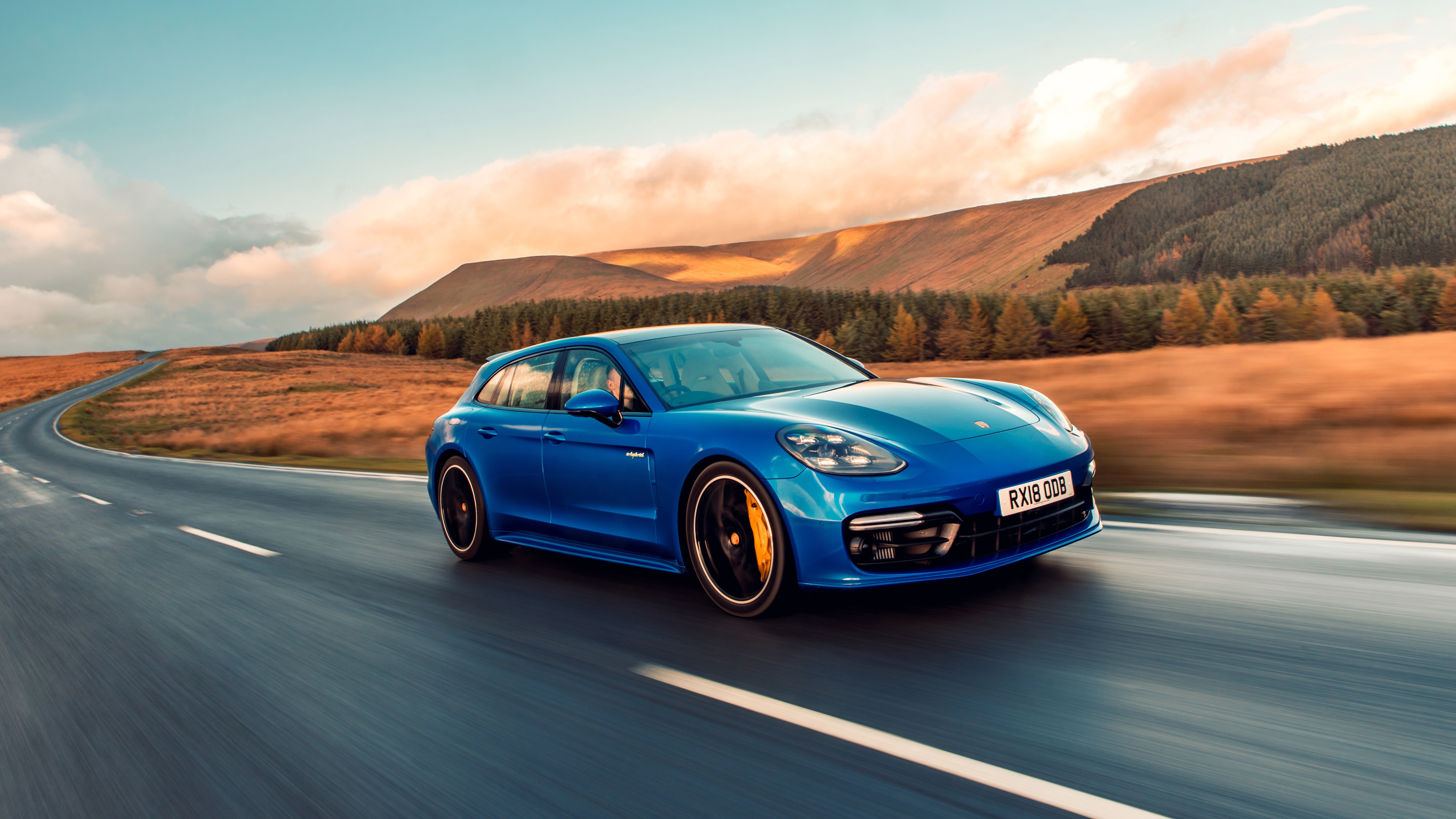 Porsche Panamera Sport Turismo Wallpapers