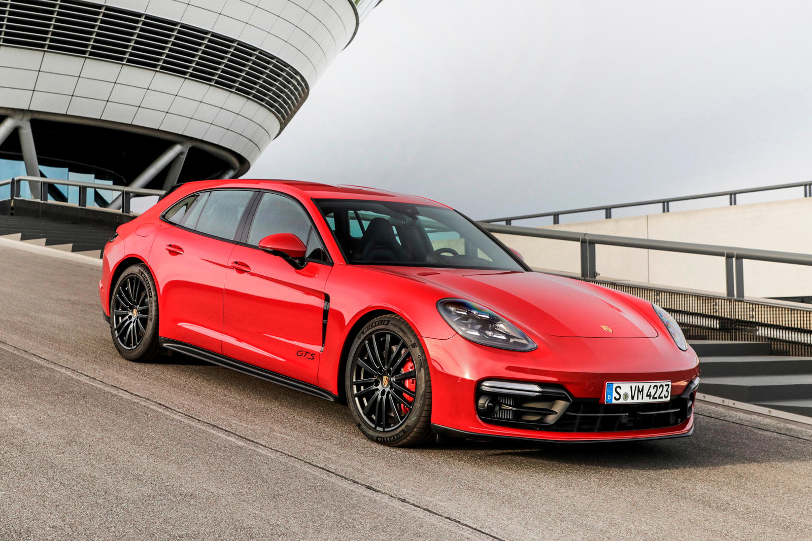 Porsche Panamera Turbo S E-Hybrid Sport Turismo Wallpapers