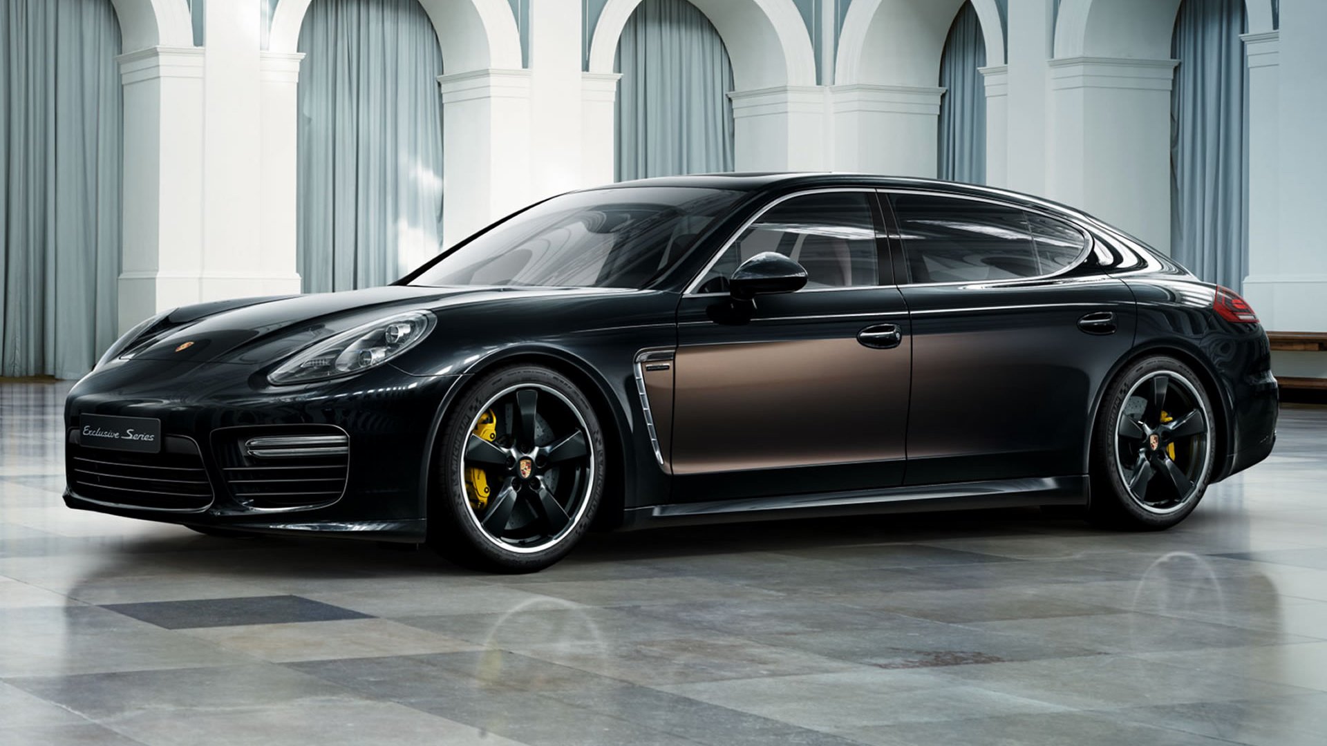 Porsche Panamera Turbo S Executive Wallpapers