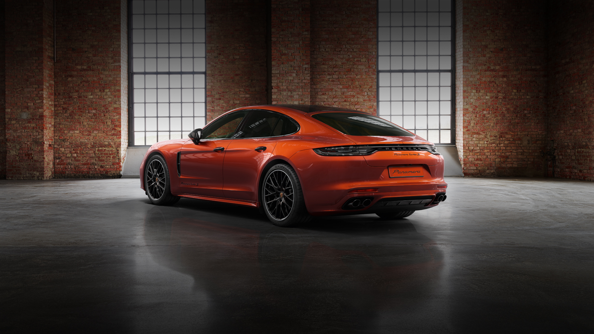 Porsche Panamera Turbo S Executive Wallpapers