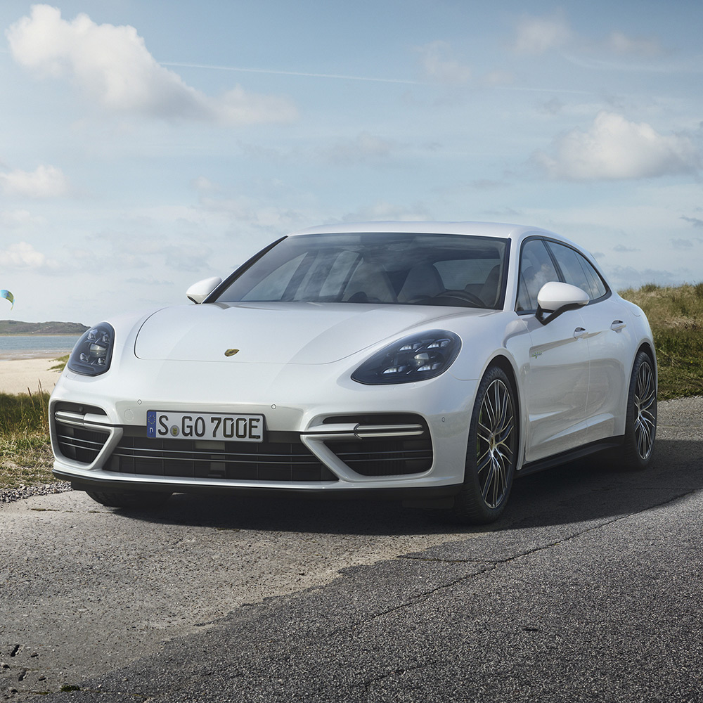 Porsche Panamera Turbo S Sport Turismo Wallpapers