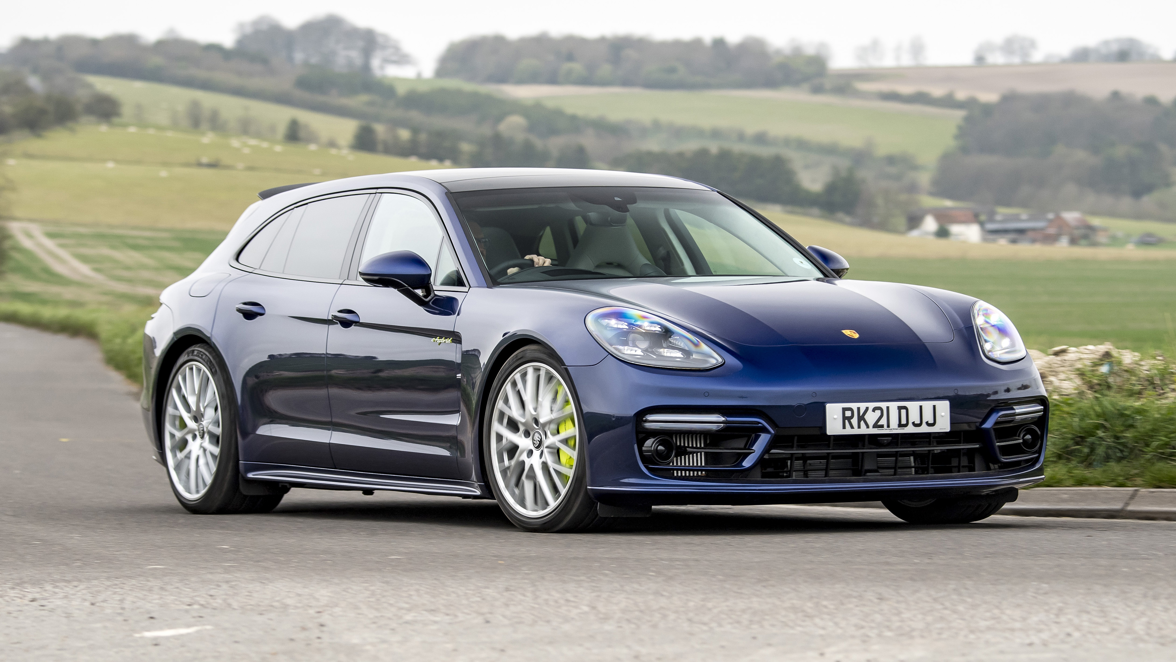 Porsche Panamera Turbo S Sport Turismo Wallpapers