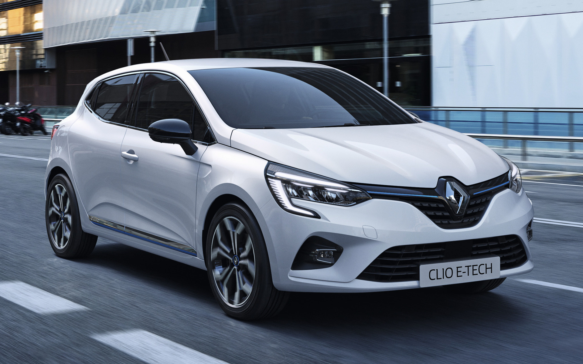 Renault Clio Wallpapers