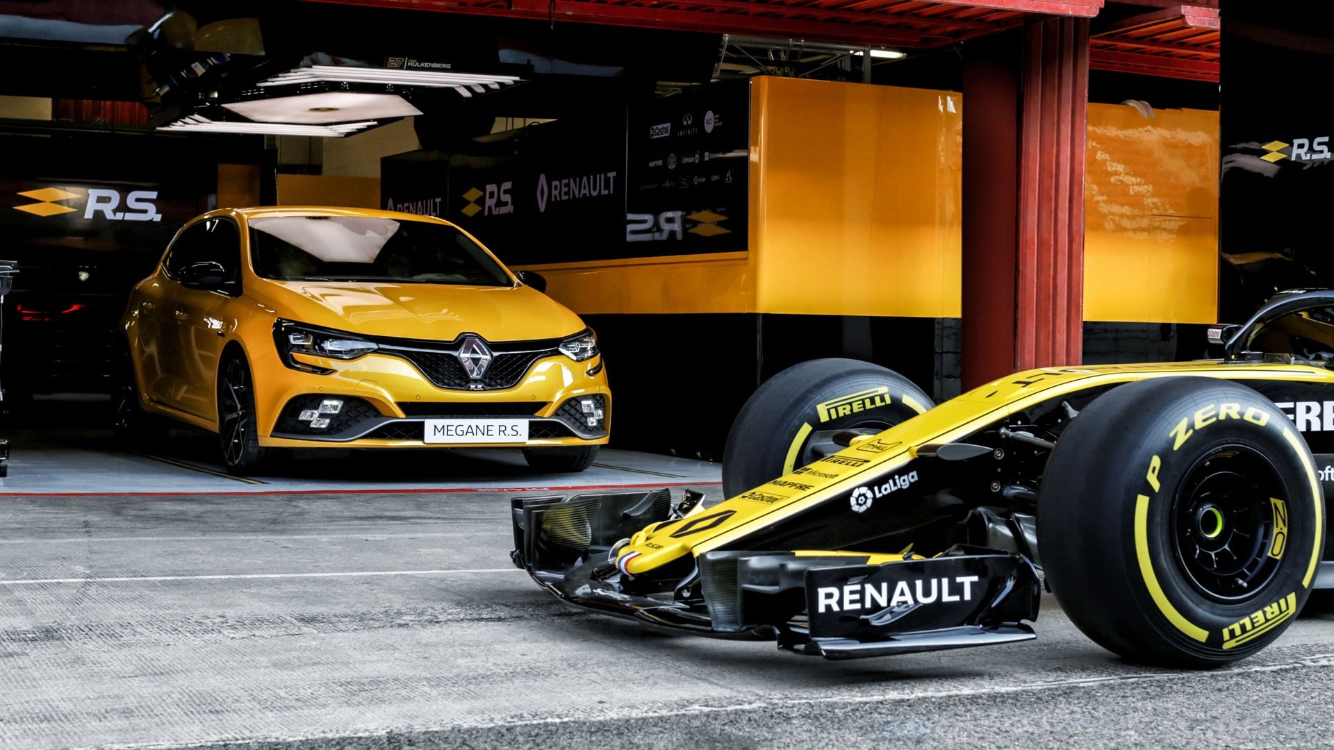 Renault Megane Rs Trophy-R Wallpapers