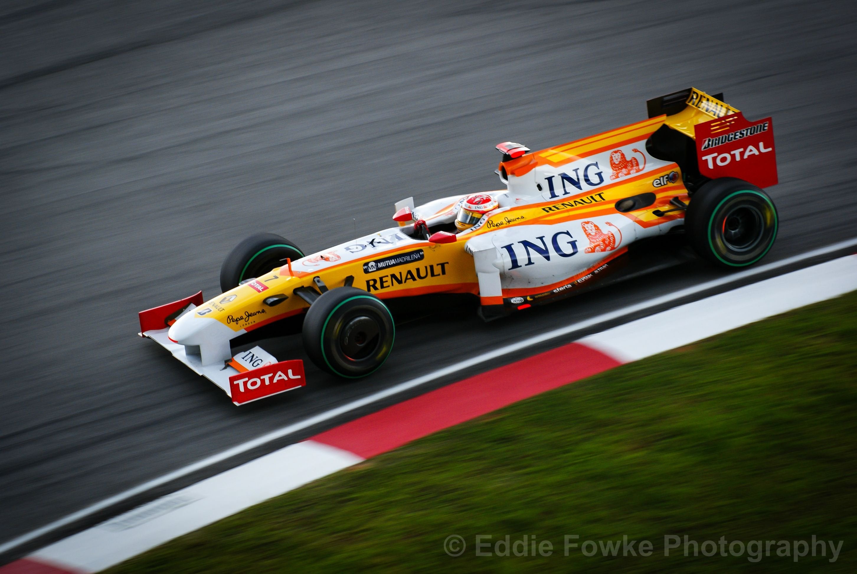 Renault R29 Wallpapers