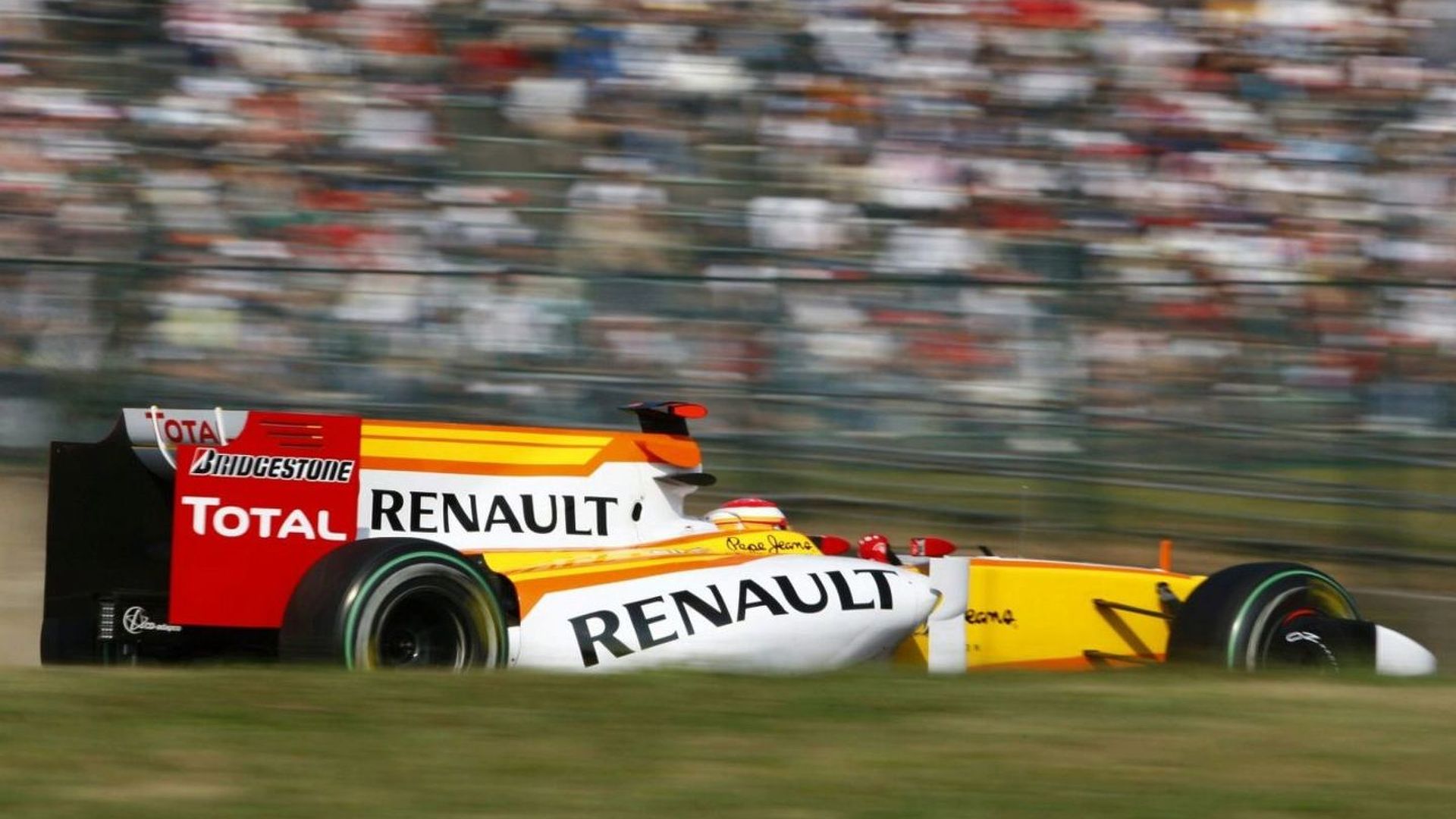 Renault R29 Wallpapers