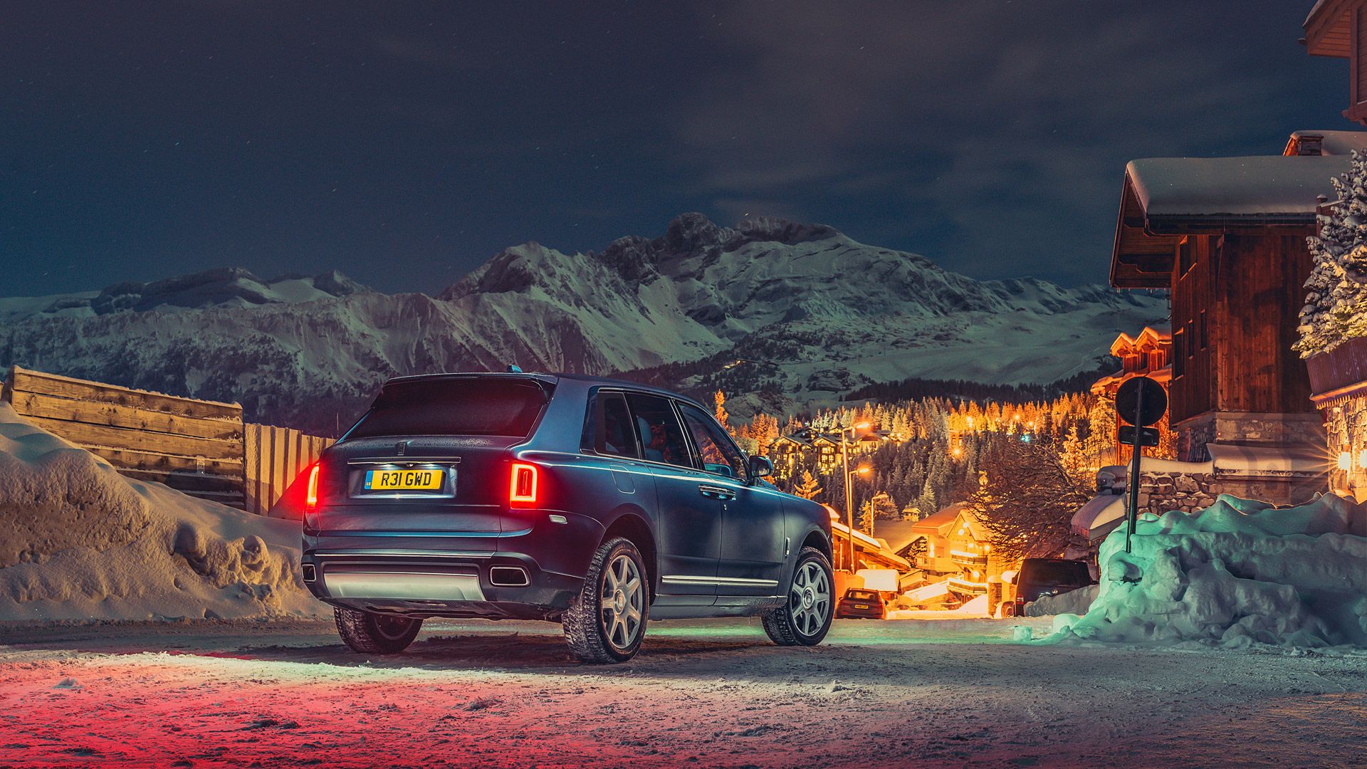 Rolls Royce Cullinan Wallpapers