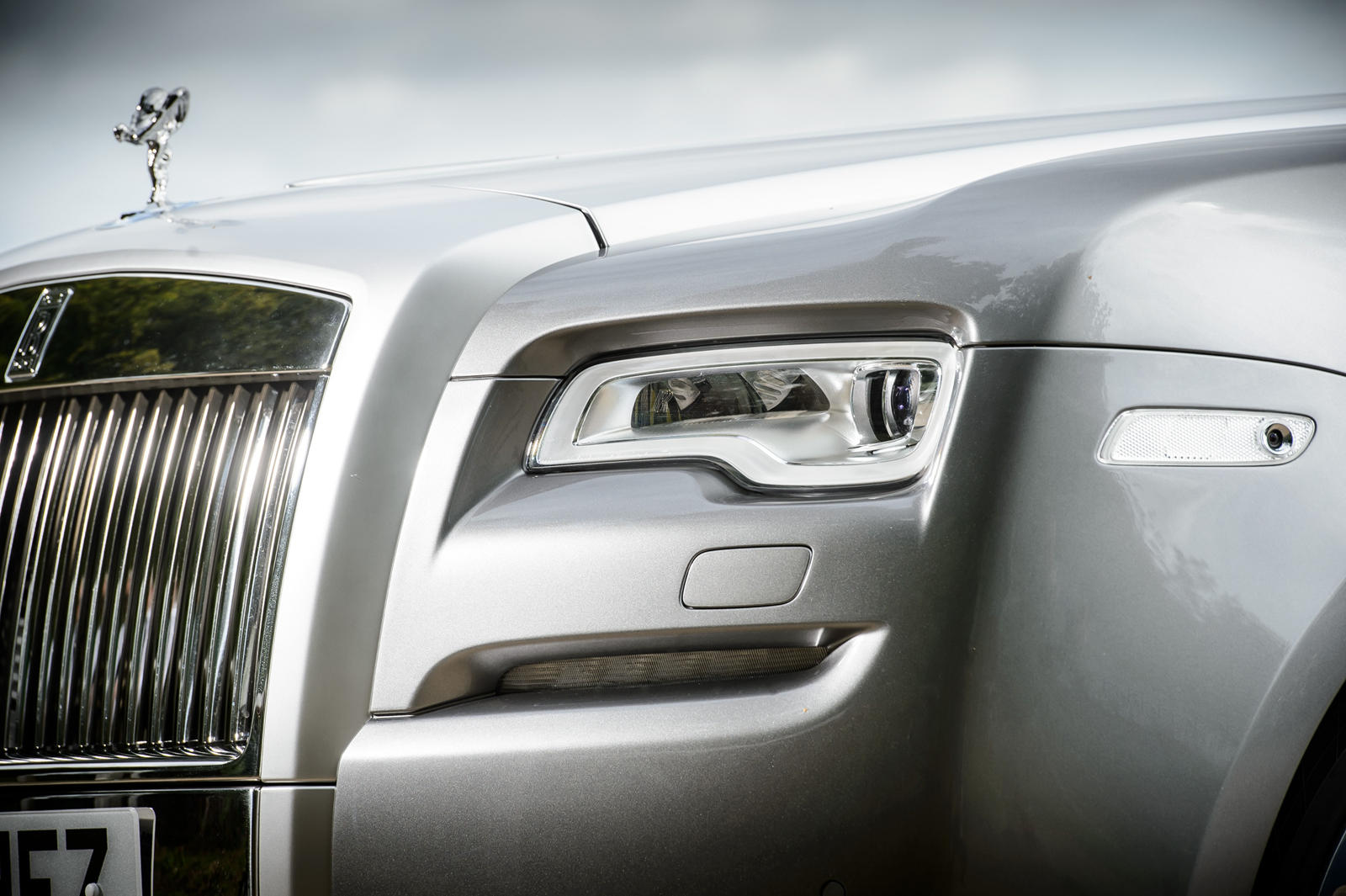 Rolls Royce Phantom Uk 2017 Wallpapers