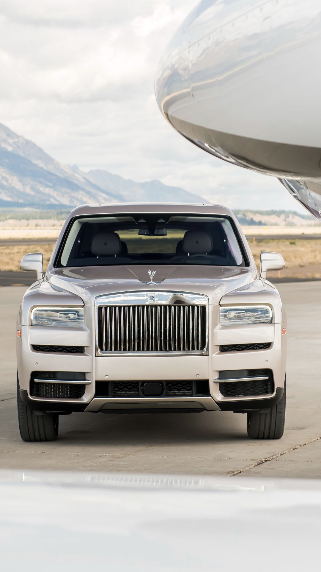 Rolls-Royce Cullinan Wallpapers