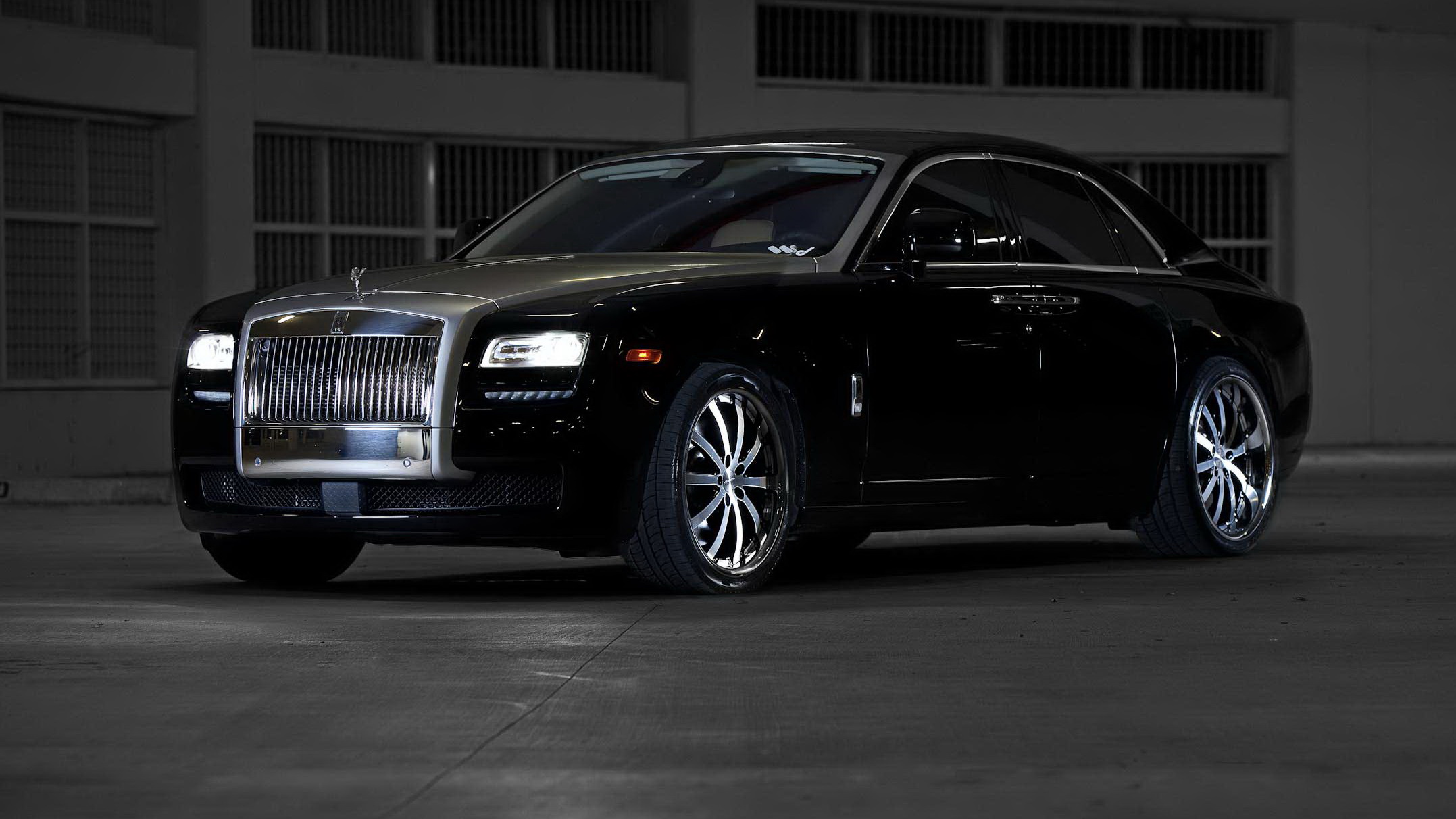 Rolls-Royce Ghost Wallpapers