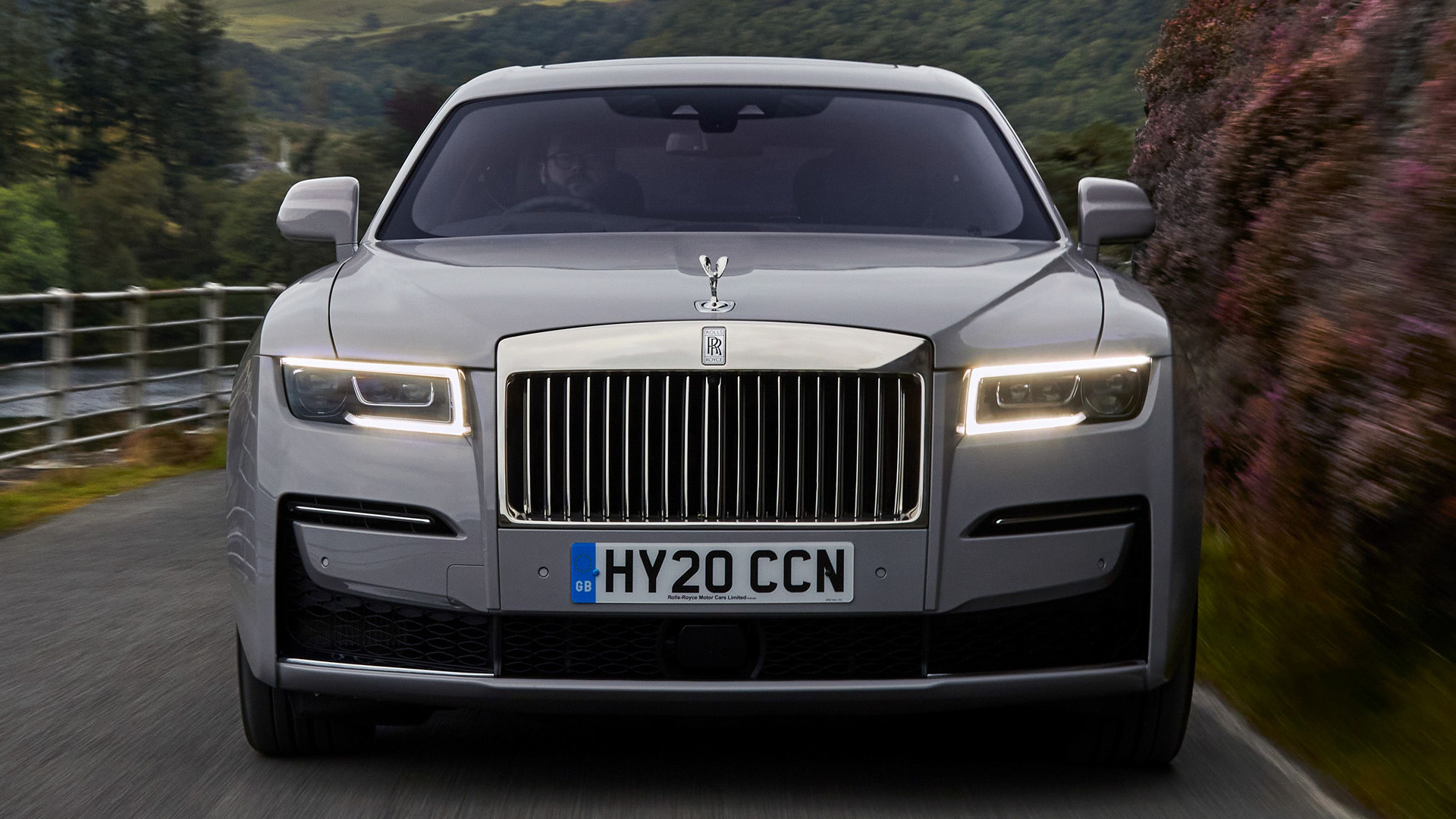 Rolls-Royce Ghost Eternal Love Wallpapers