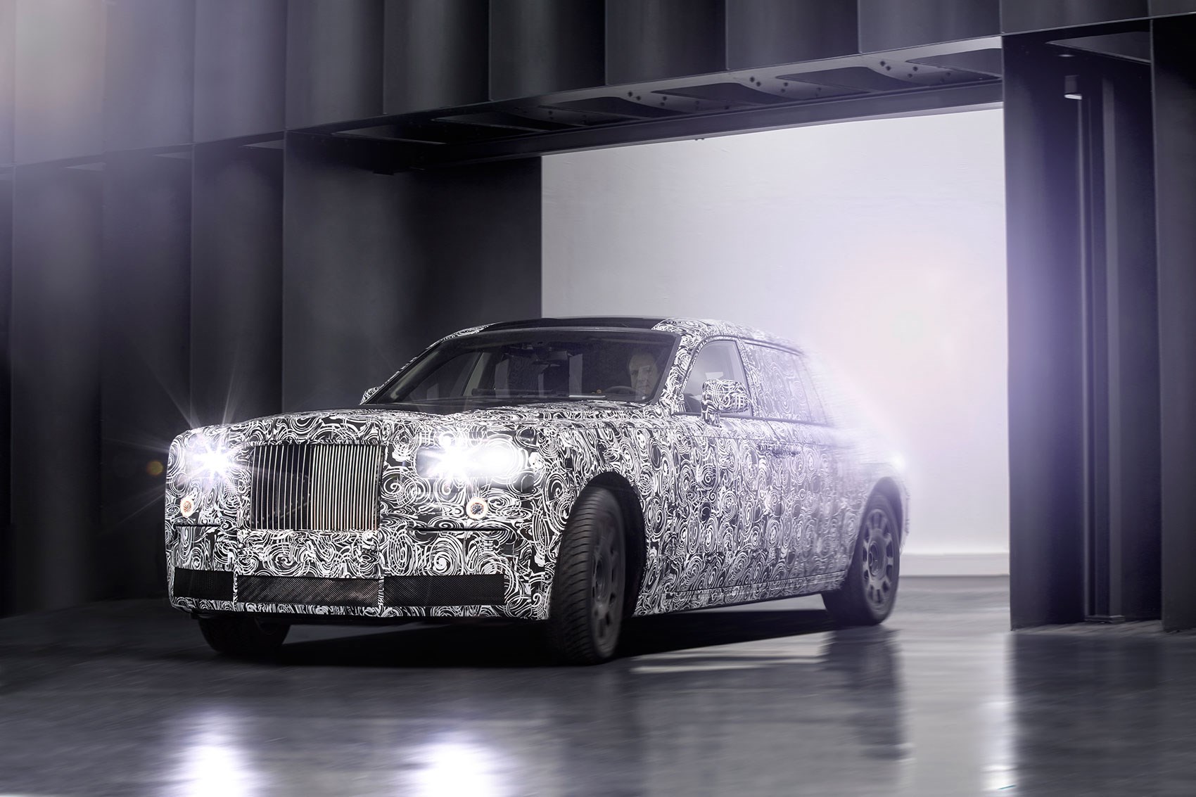 Rolls-Royce Ghost Eternal Love Wallpapers