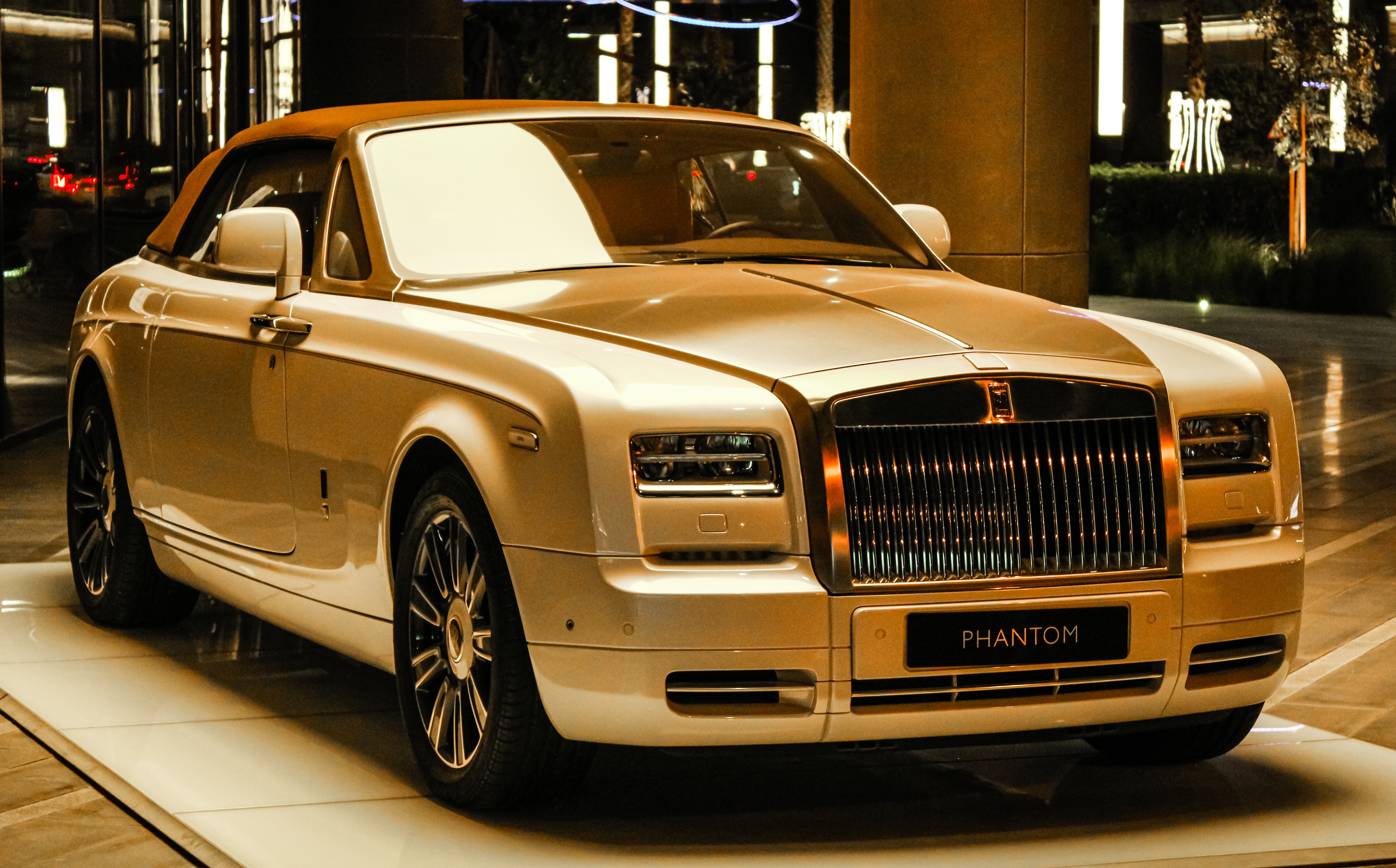 Rolls-Royce Phantom Coupe Wallpapers