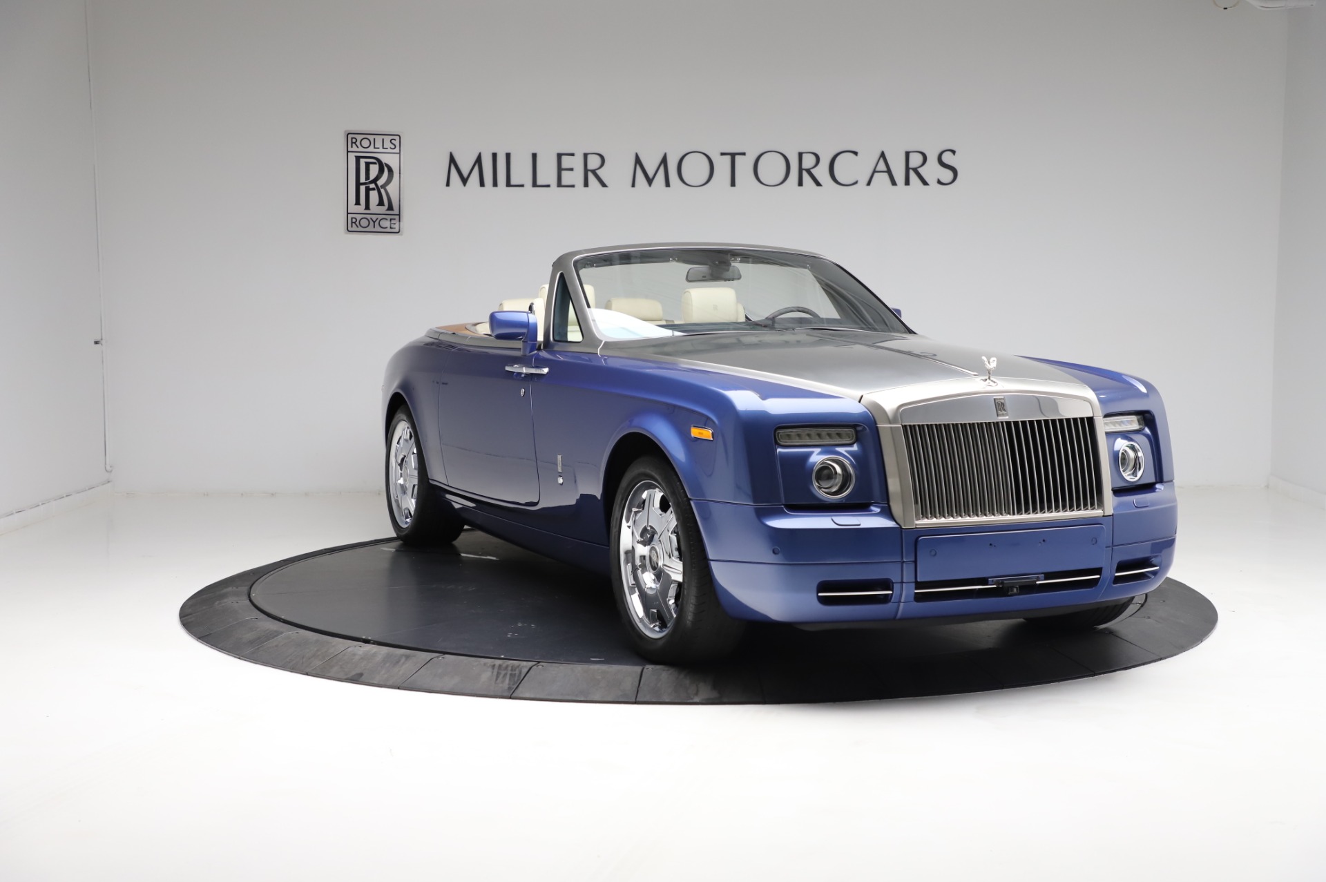 Rolls-Royce Phantom Drophead Coupe Wallpapers