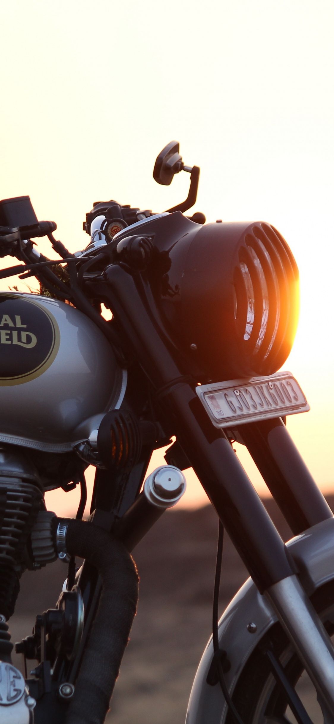 Royal Enfield Clubman Wallpapers