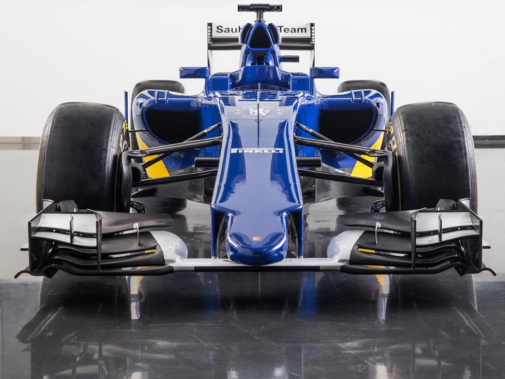 Sauber C32 Wallpapers