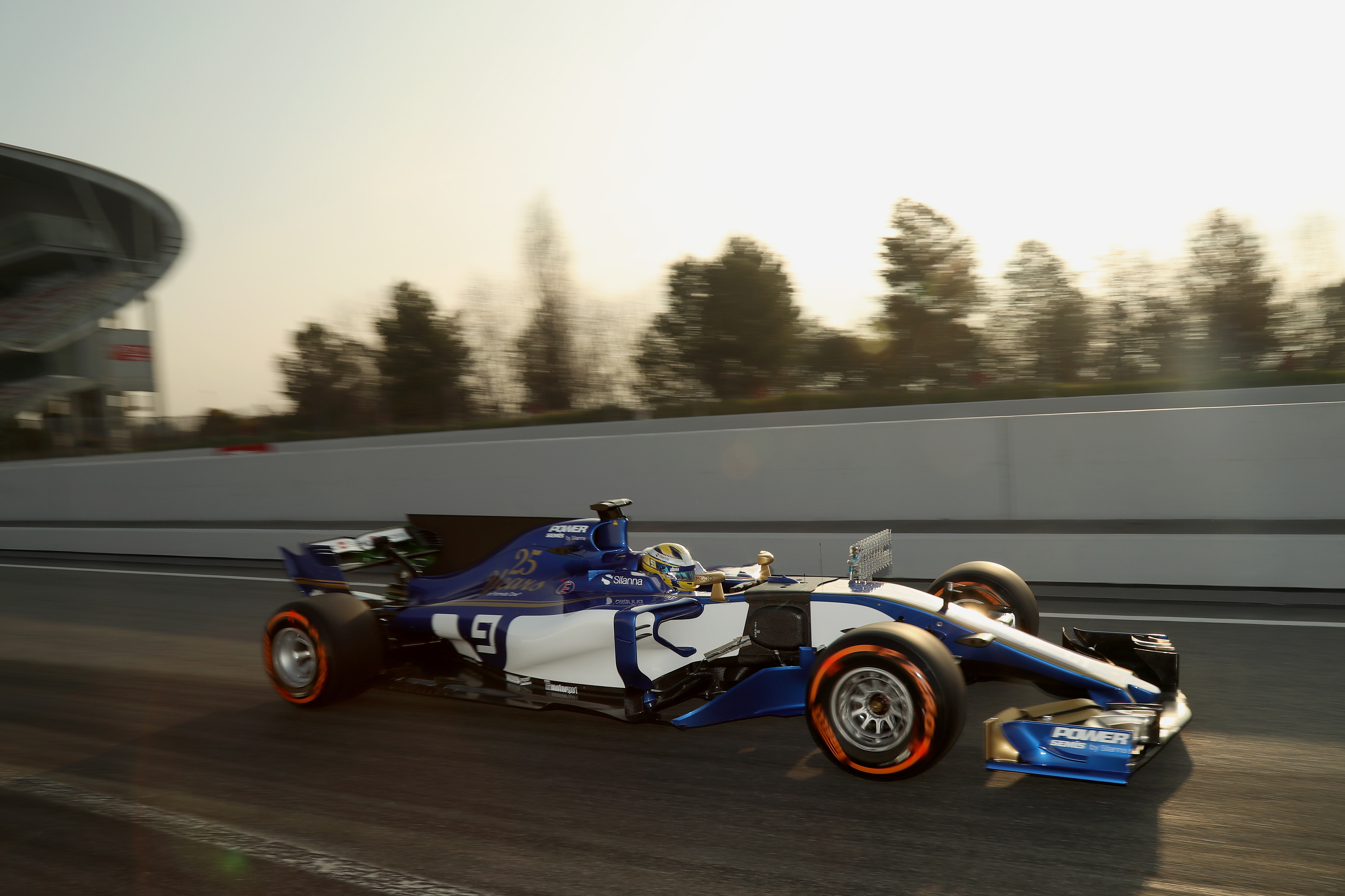 Sauber C36 Wallpapers