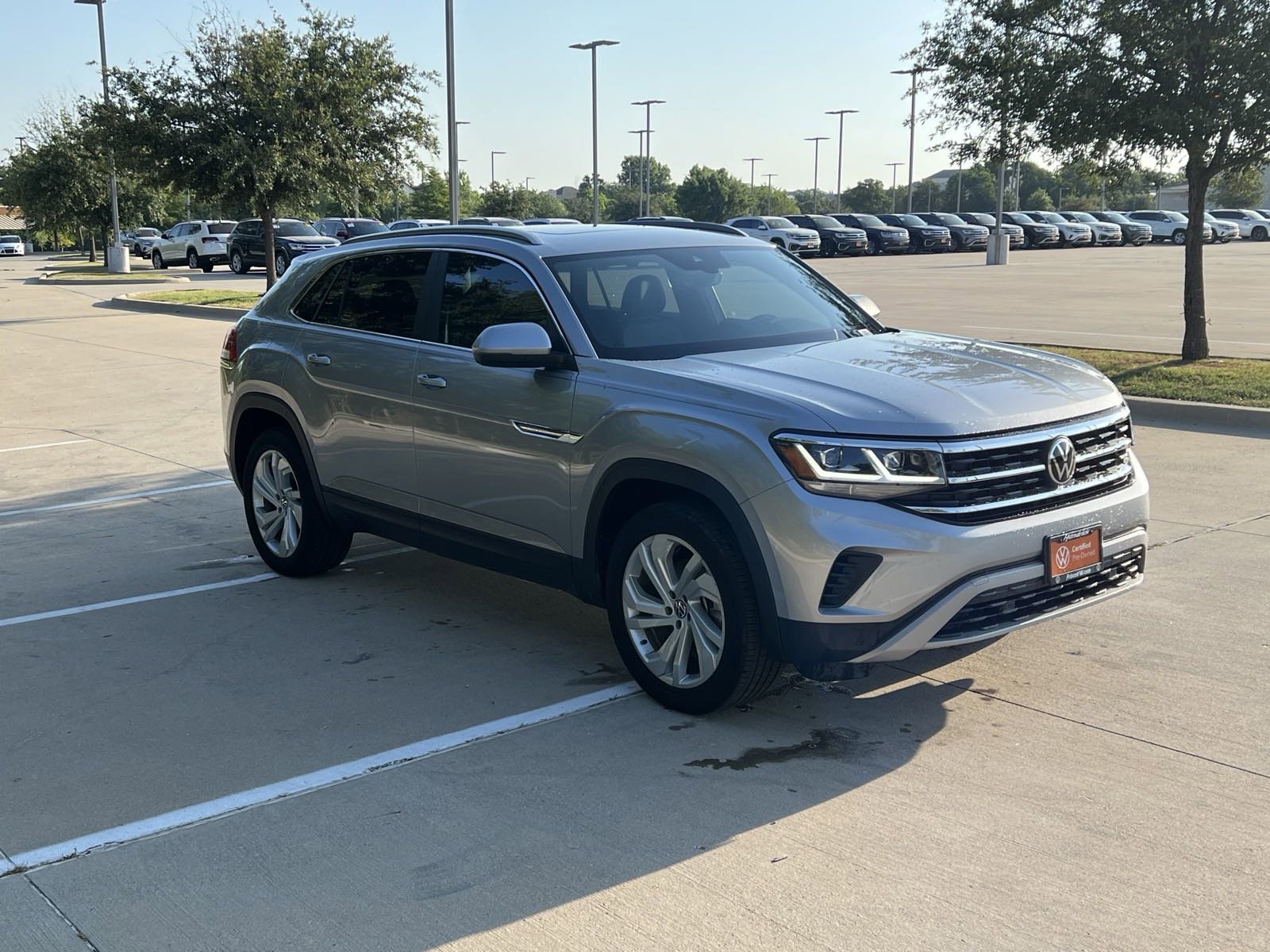 Silver Volkswagen Atlas Wallpapers