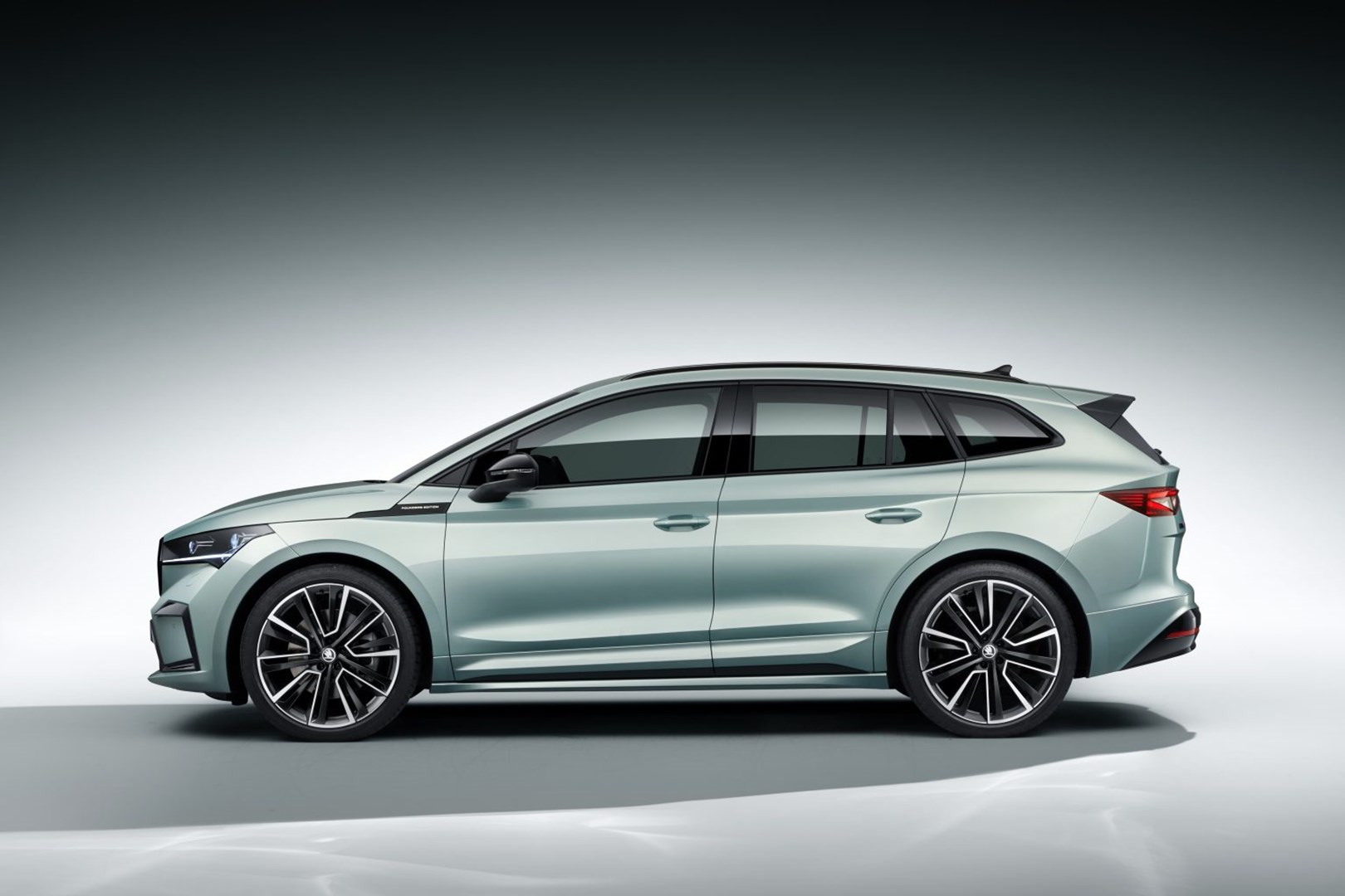 Skoda Enyaq Iv Tour De France Lead Vehicle Wallpapers