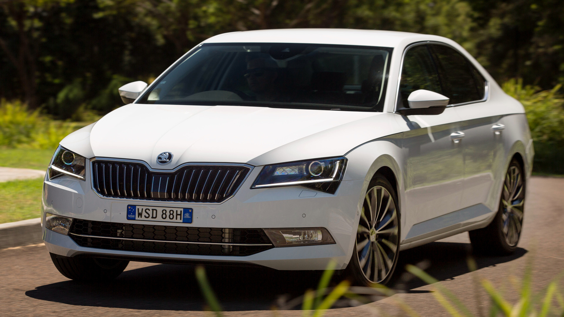 Skoda Superb Wallpapers