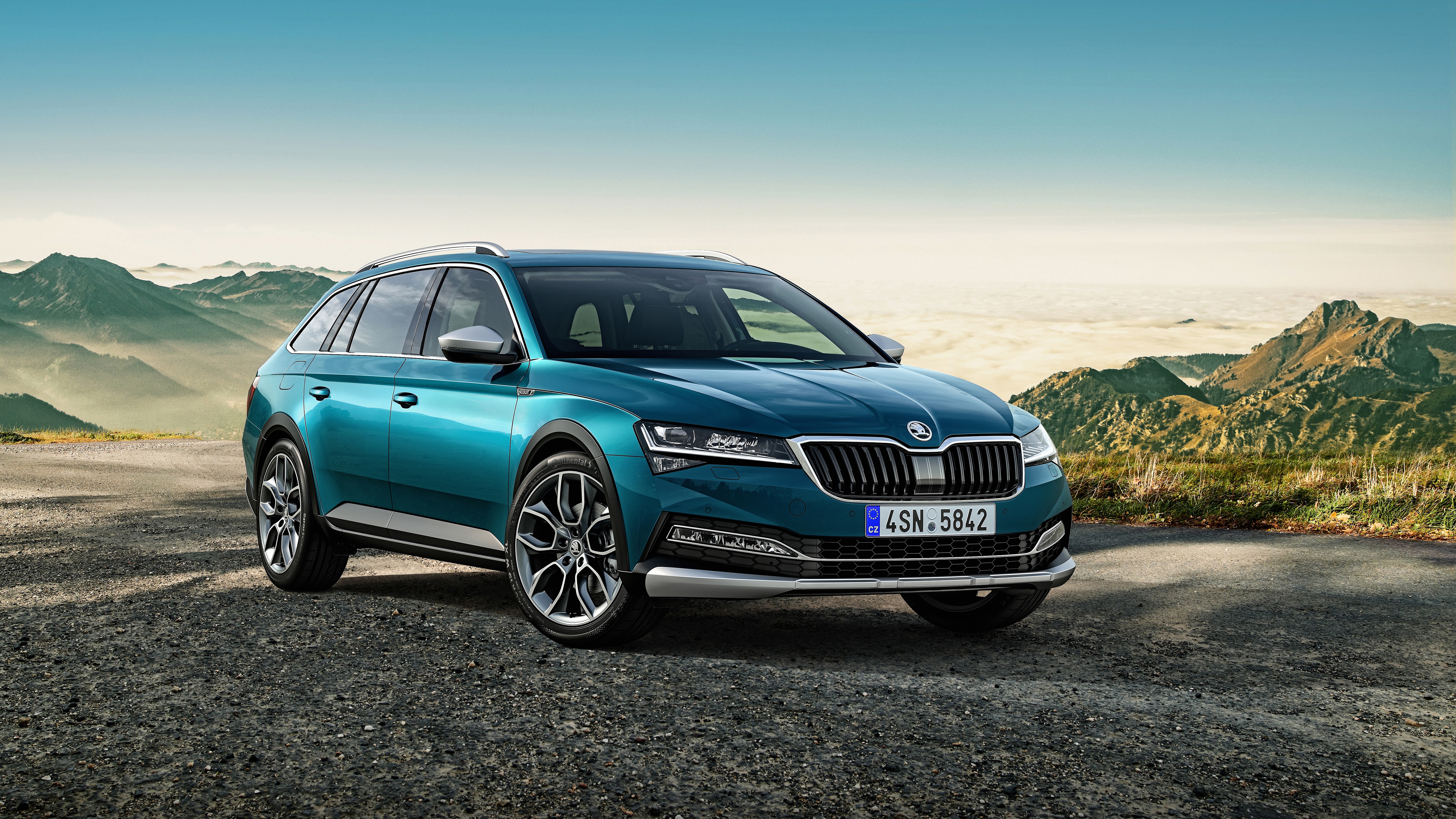 Skoda Superb Scout Wallpapers