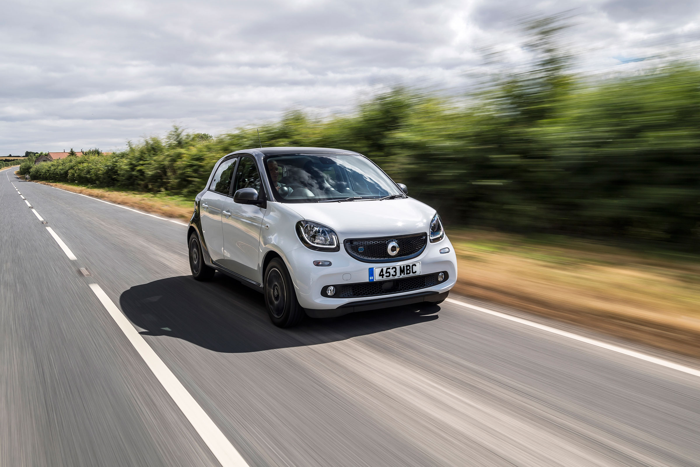 Smart Eq Forfour Wallpapers
