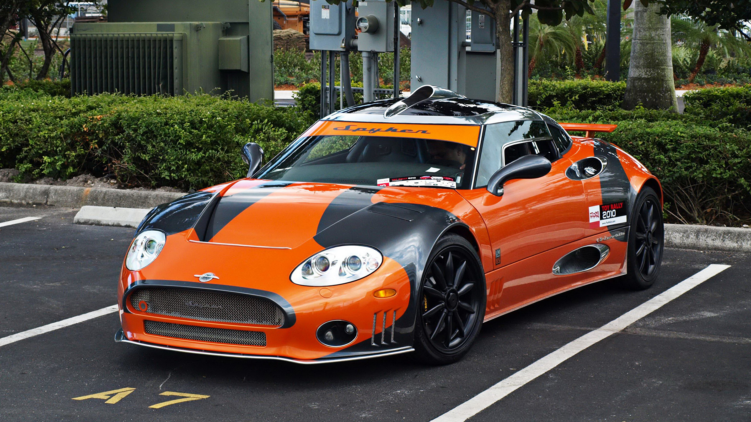 Spyker C8 Aileron Wallpapers