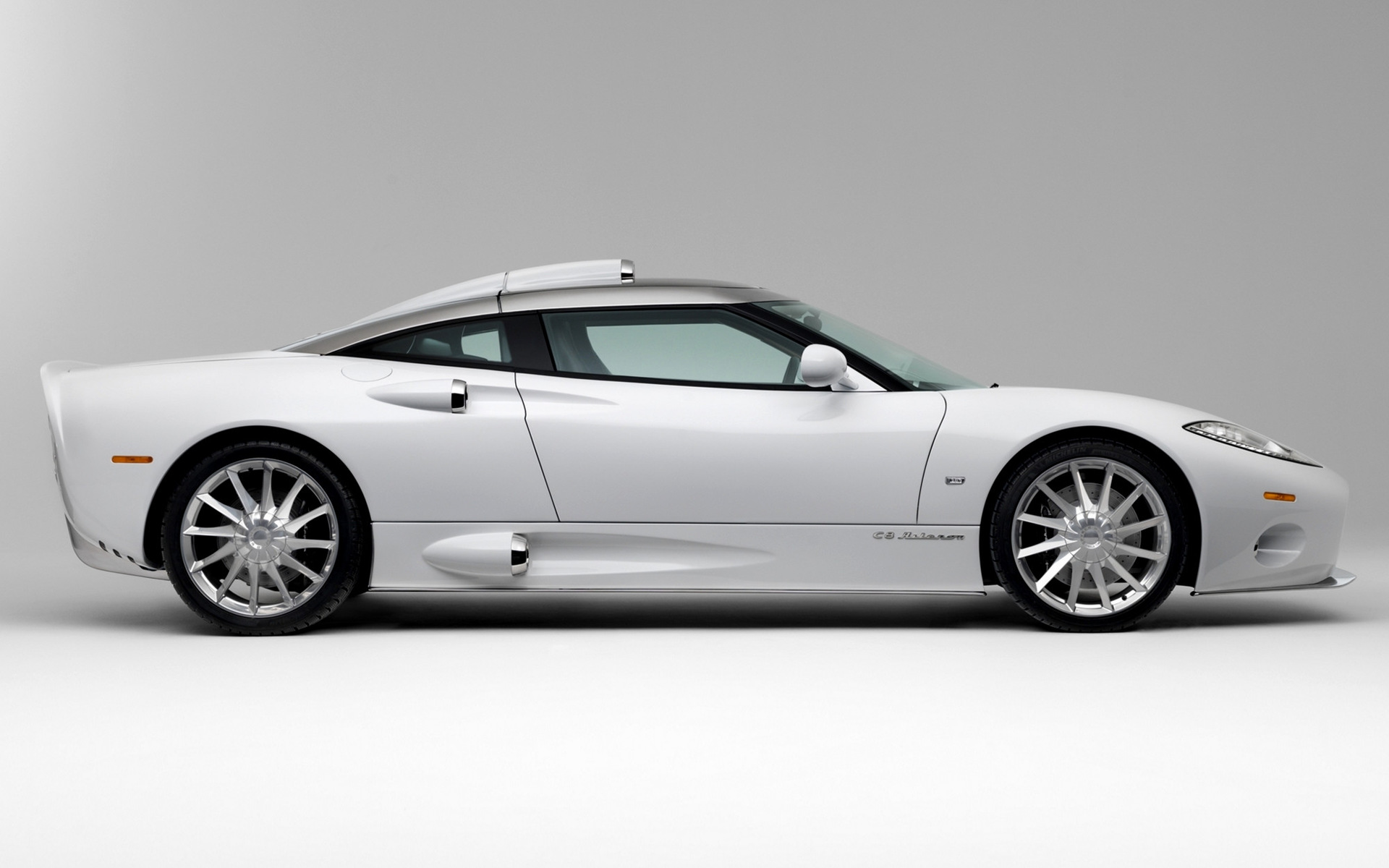 Spyker C8 Aileron Wallpapers