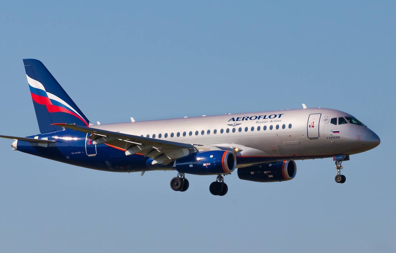 Sukhoi Superjet 100 Wallpapers