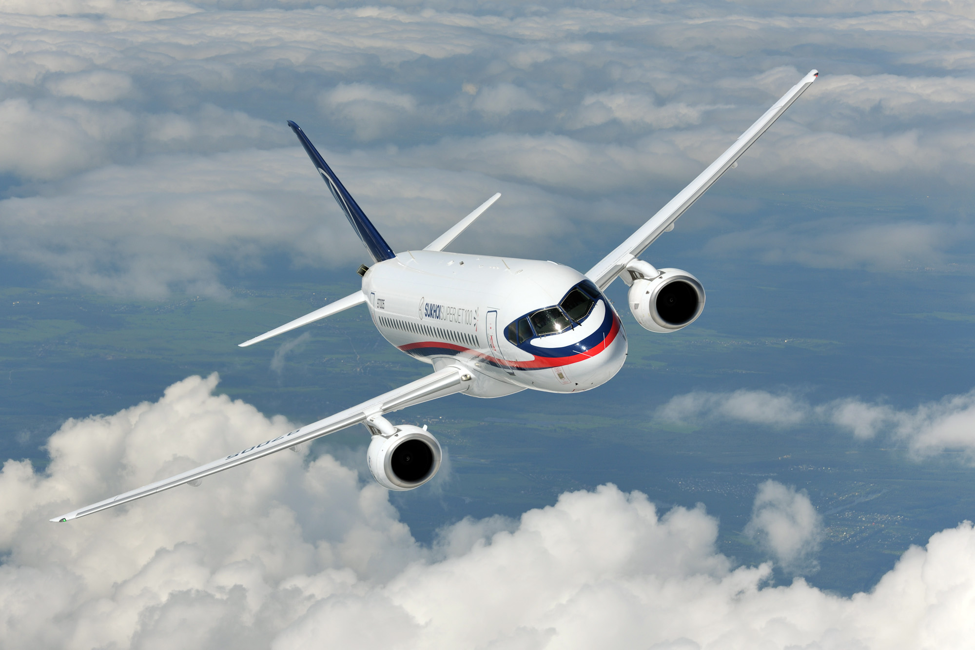 Sukhoi Superjet 100 Wallpapers