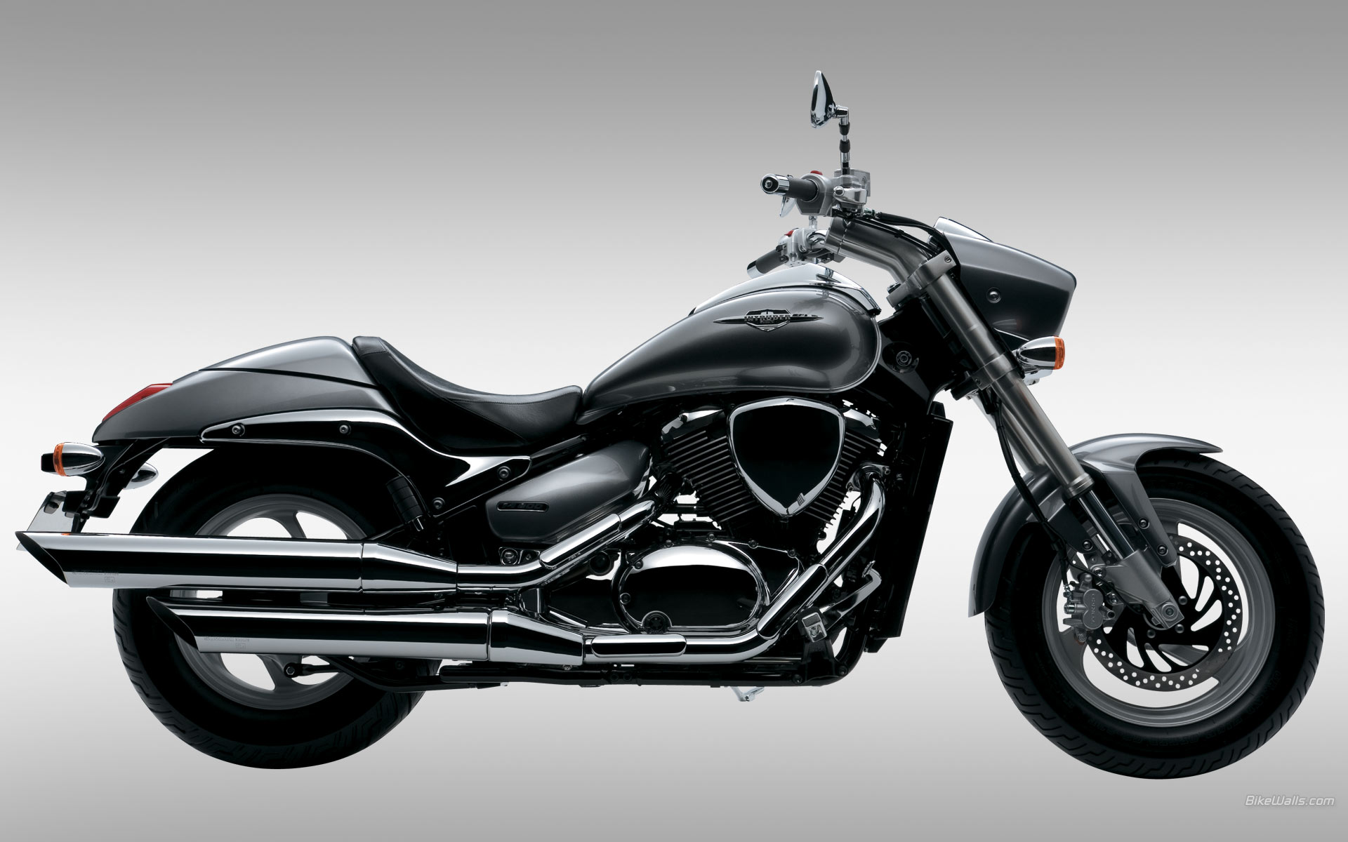 Suzuki Boulevard M50 Wallpapers