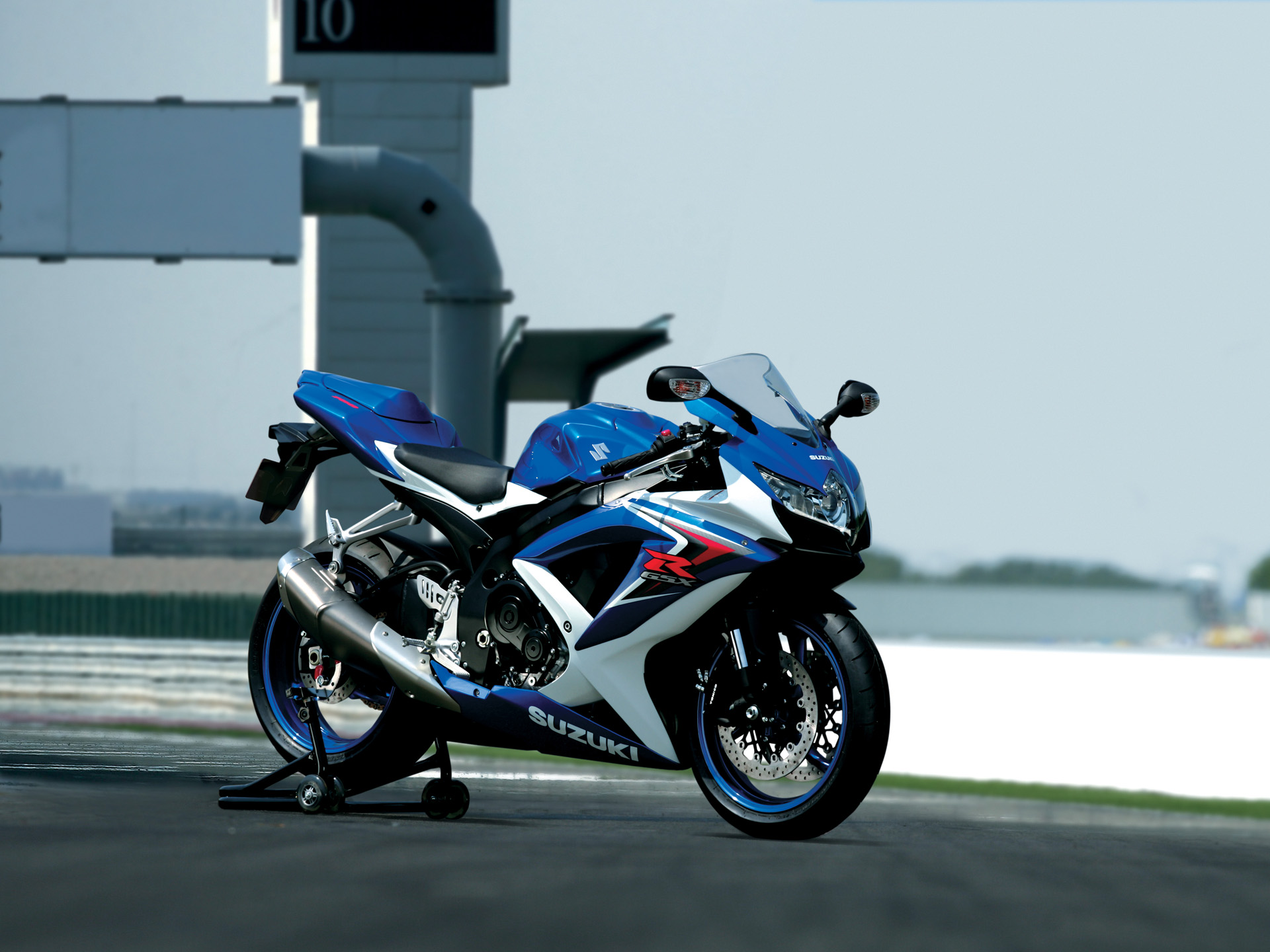 Suzuki Gsx-R750 Wallpapers