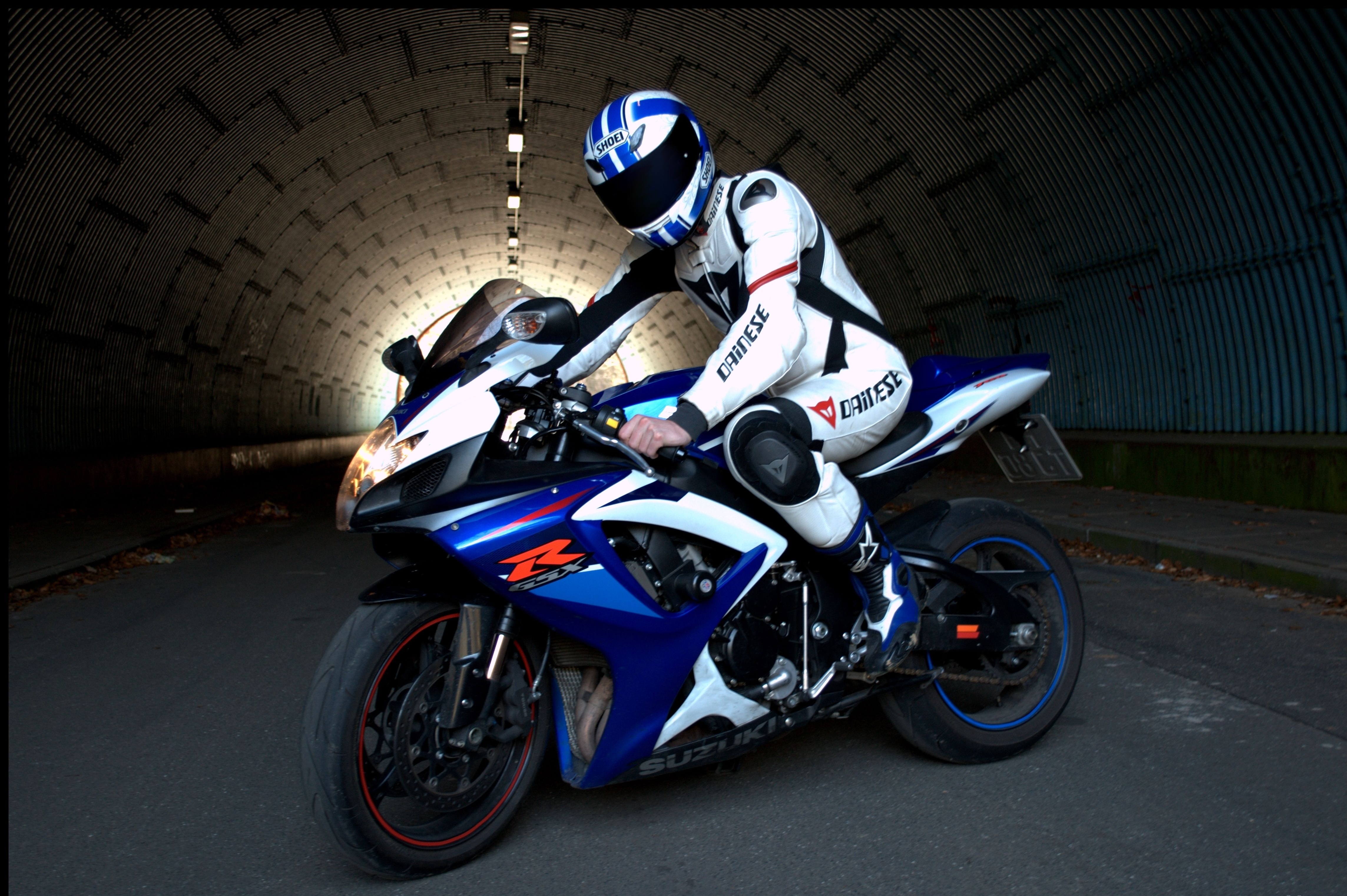 Suzuki Gsx-R750 Wallpapers