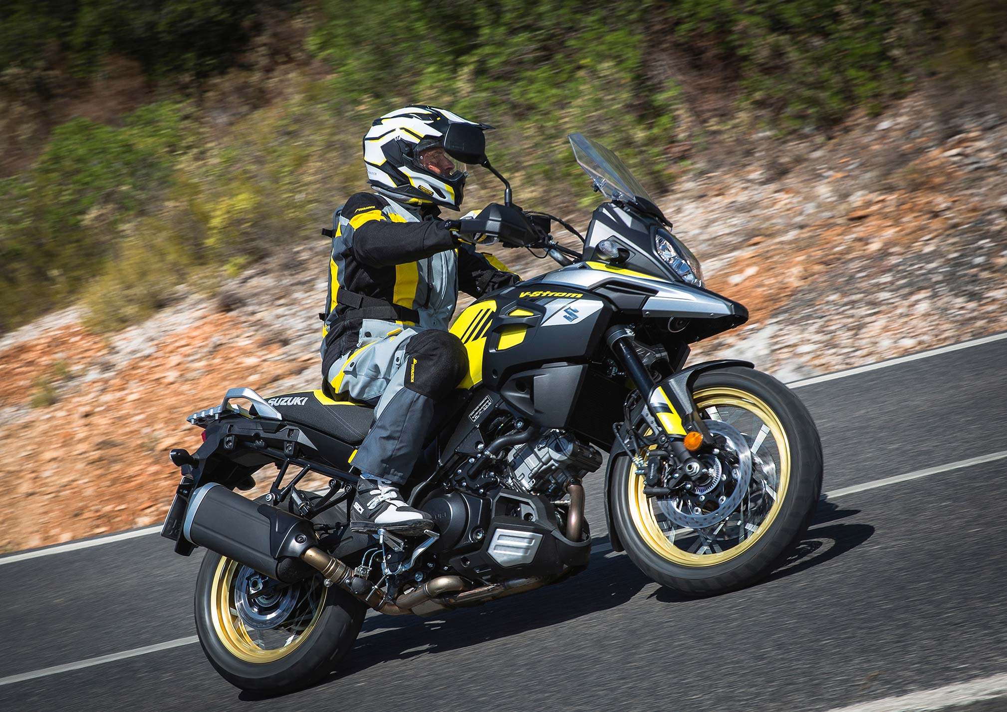 Suzuki V-Strom 1000Xt Wallpapers