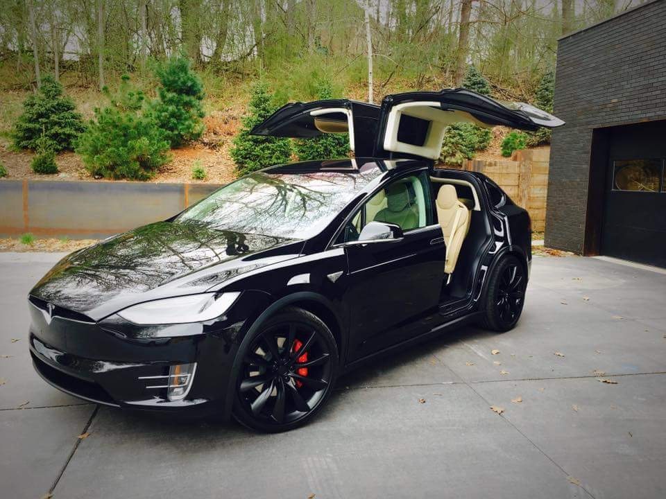 Tesla Model X P90D Wallpapers