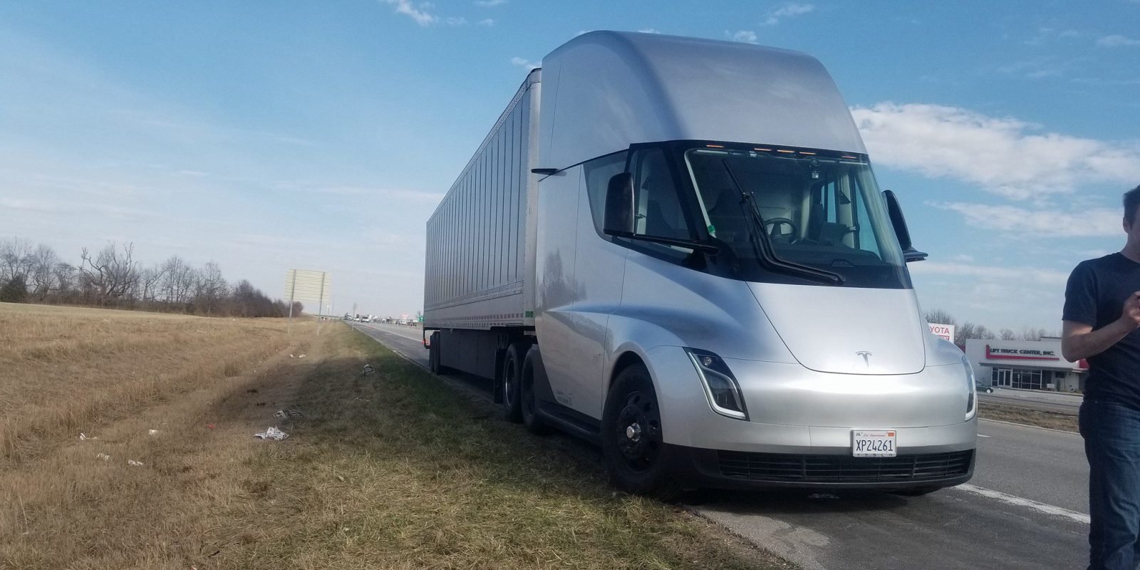 Tesla Semi Truck Wallpapers