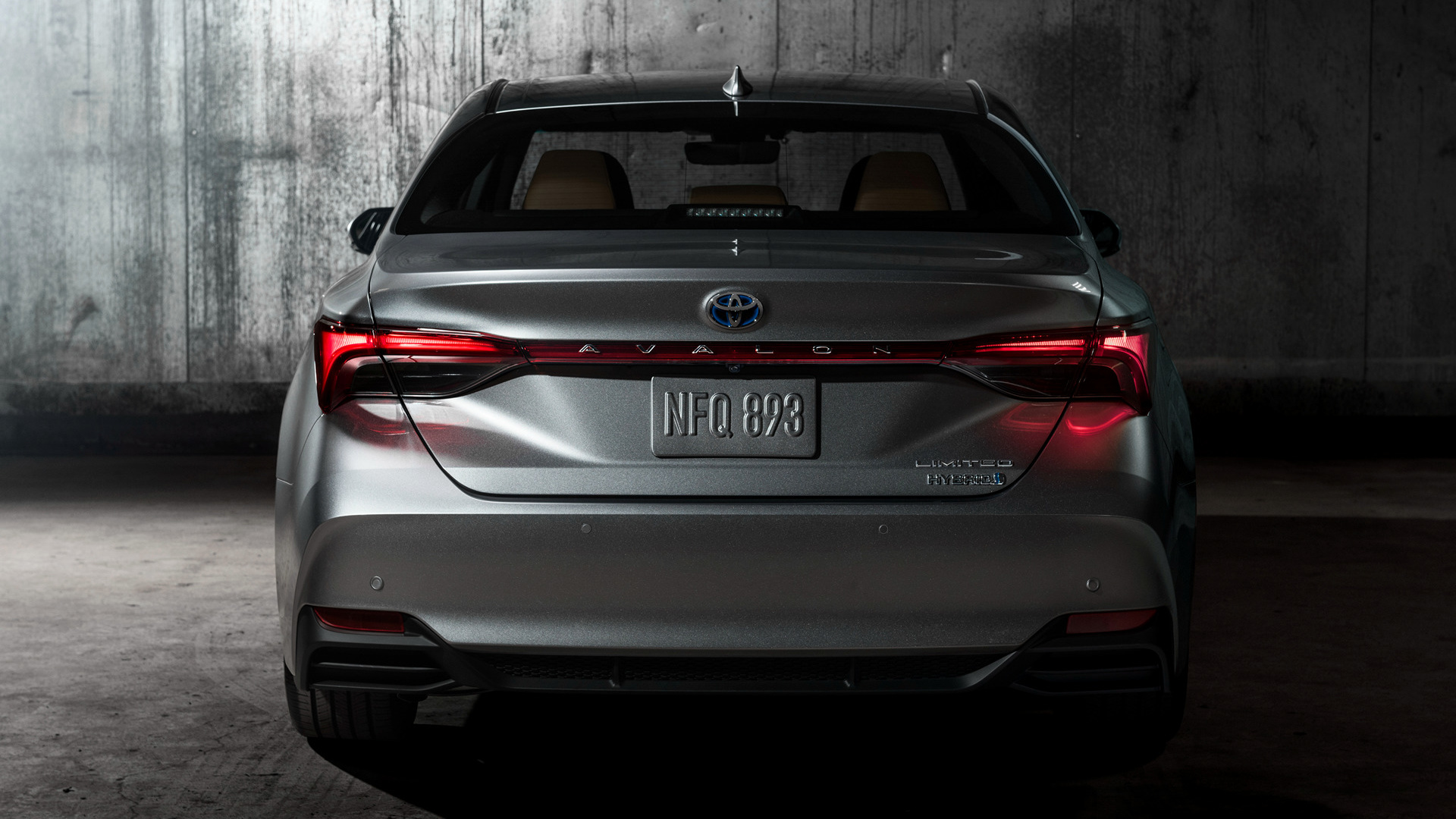 Toyota Avalon Limited Hybrid 2019 Wallpapers