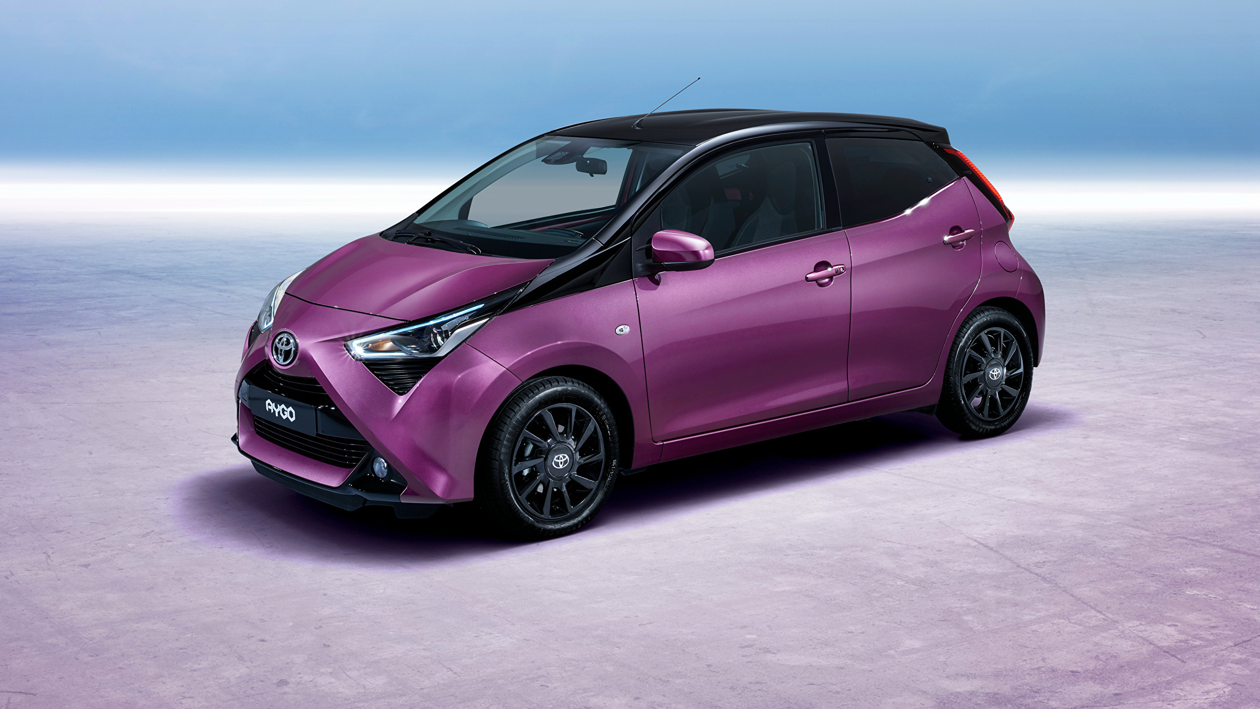 Toyota Aygo Wallpapers