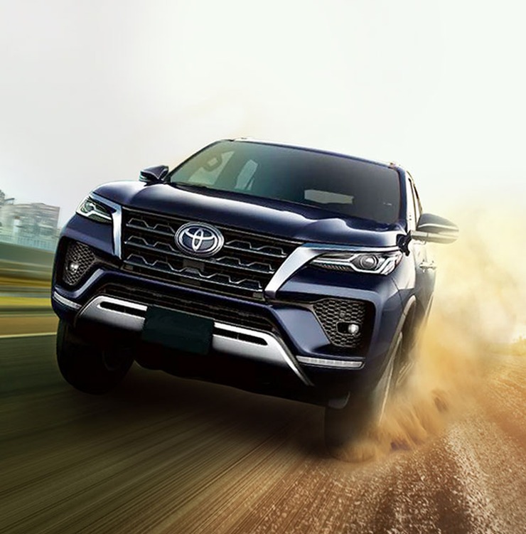 Toyota Fortuner Wallpapers