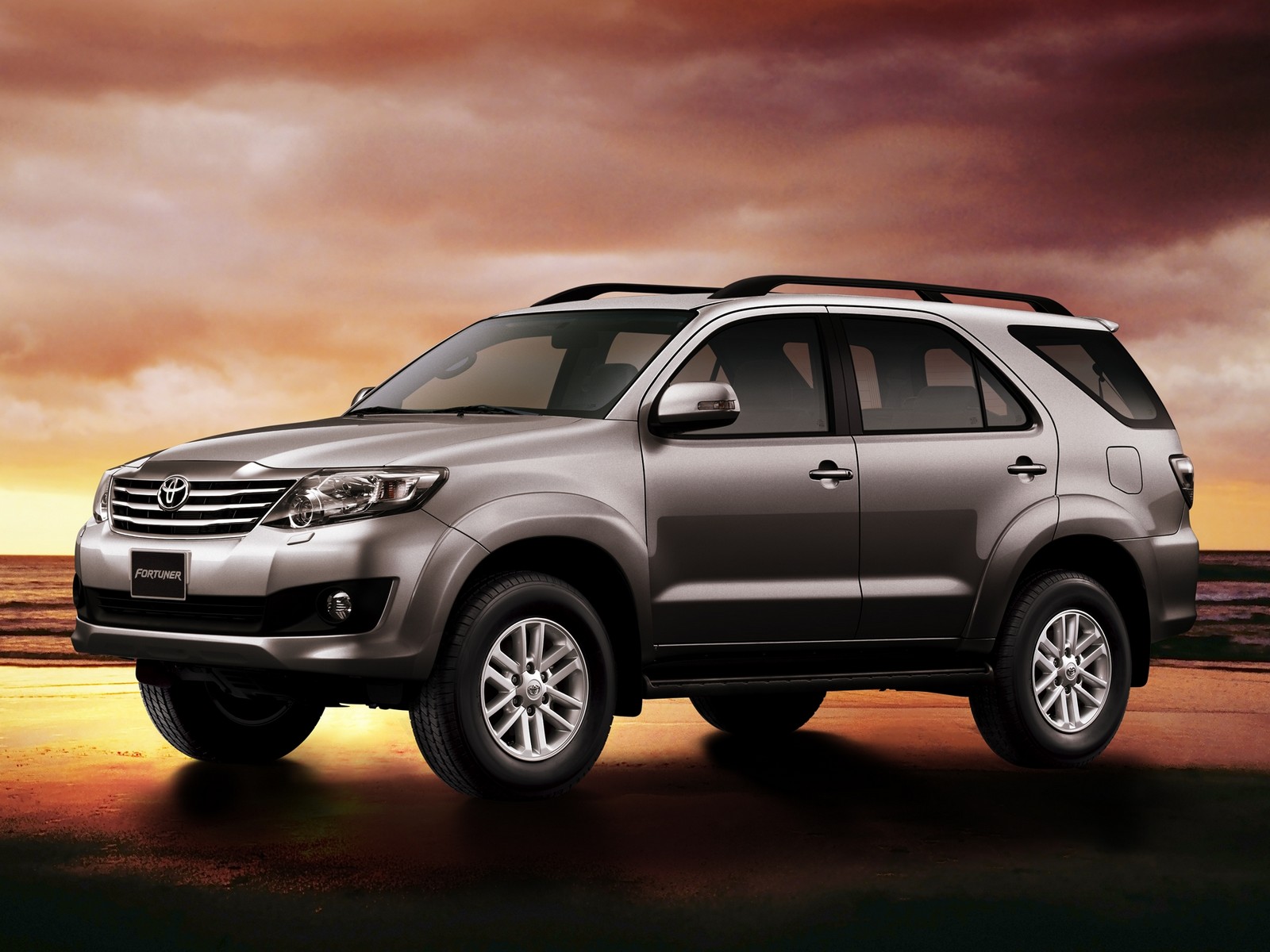 Toyota Fortuner Wallpapers