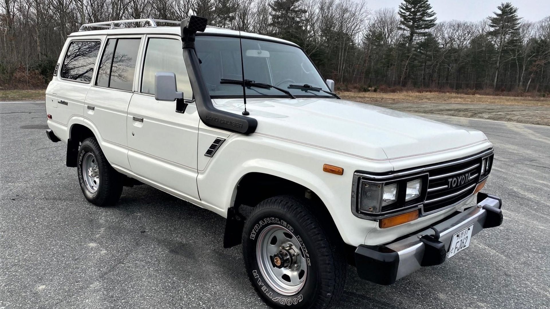 Toyota Land Cruiser Fj62 Wallpapers