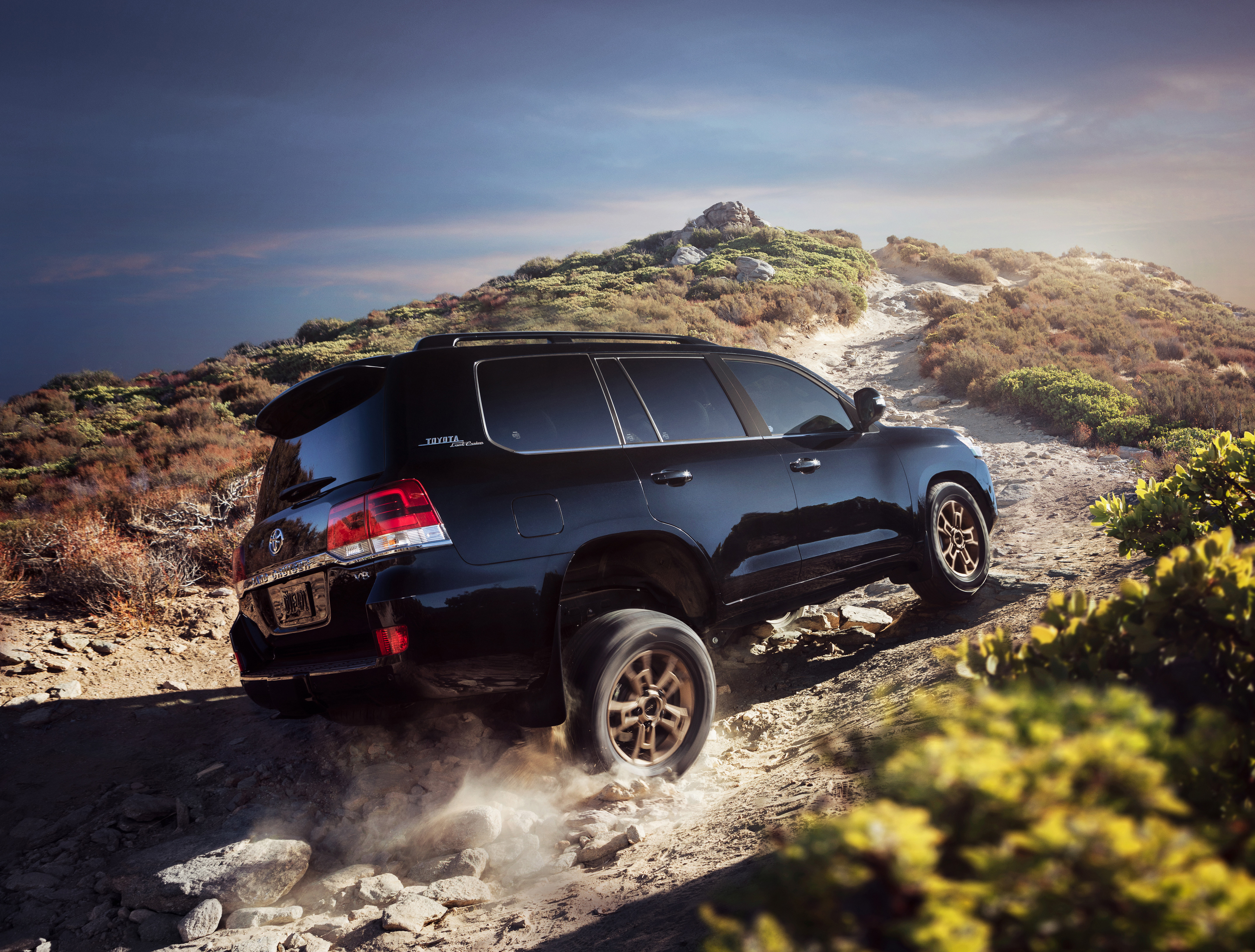 Toyota Land Cruiser Zx Wallpapers