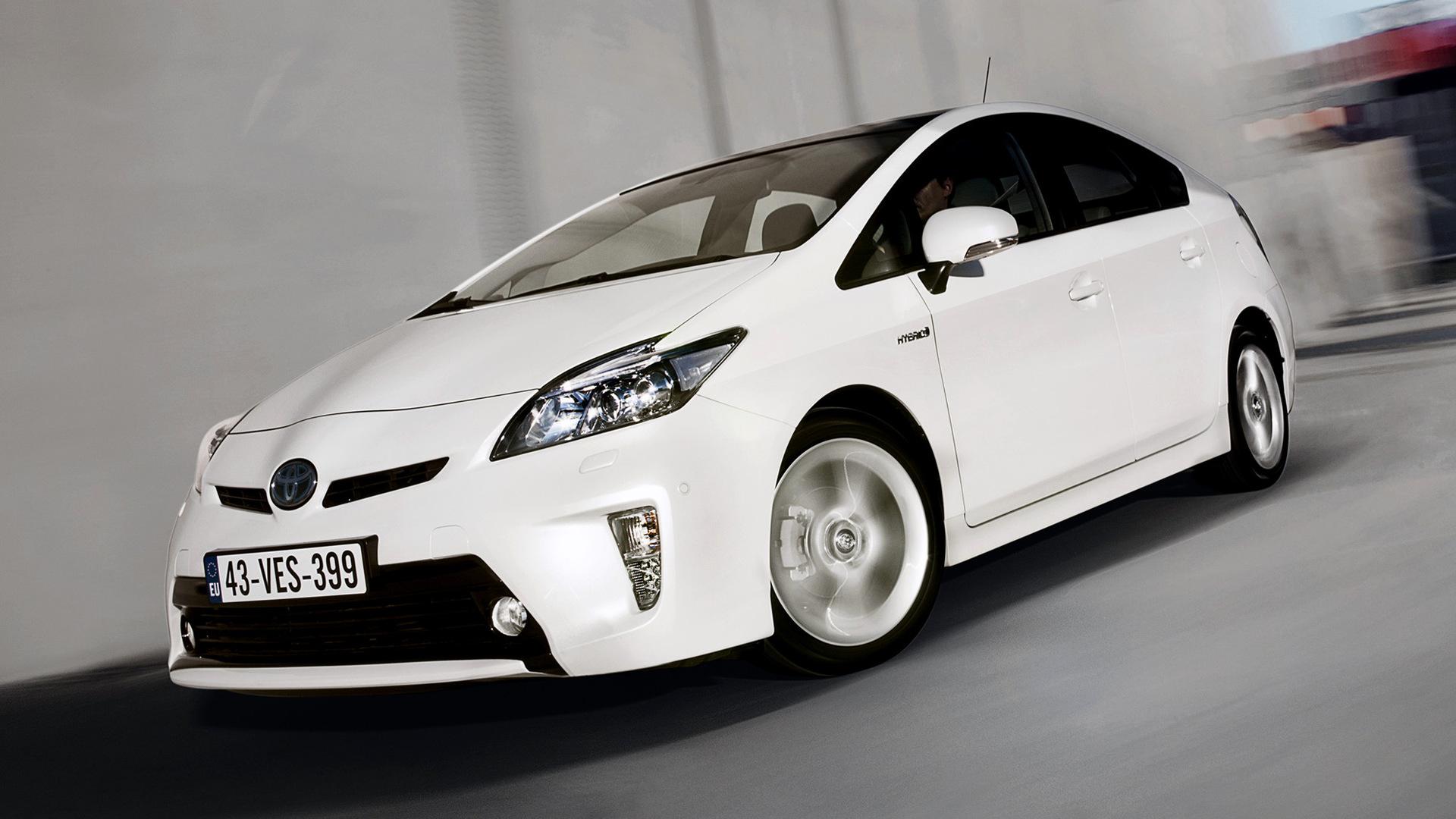 Toyota Prius Wallpapers