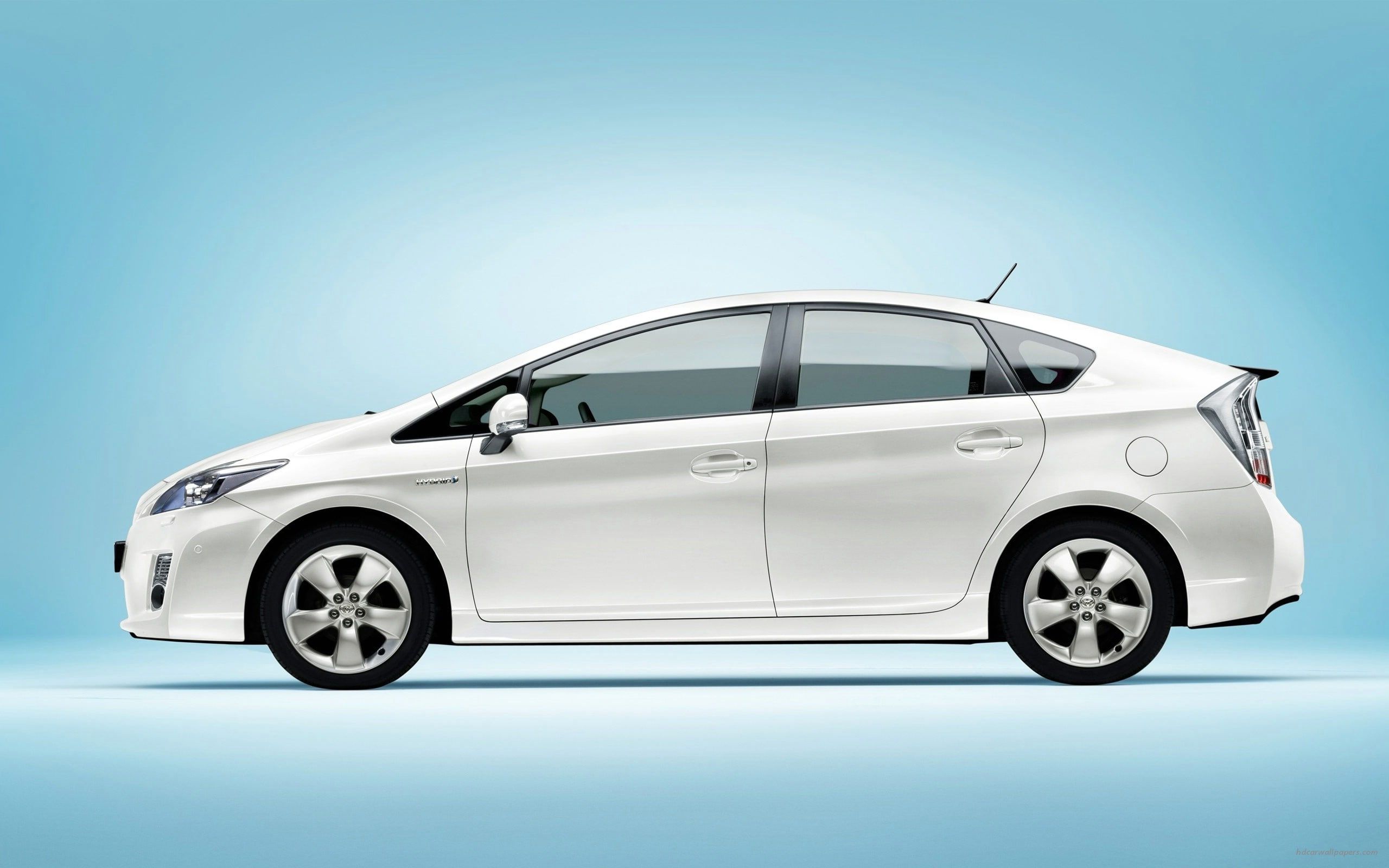 Toyota Prius Wallpapers