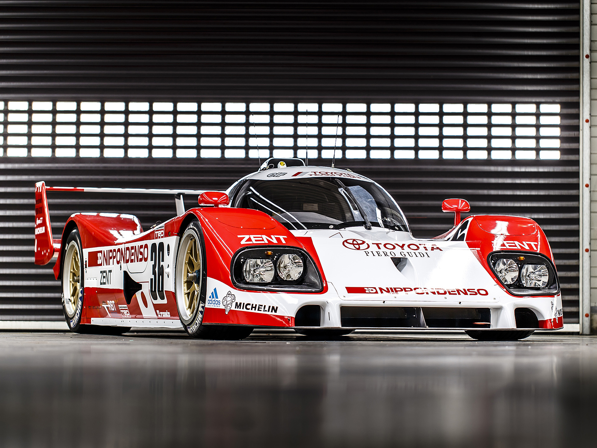 Toyota Ts010 Wallpapers