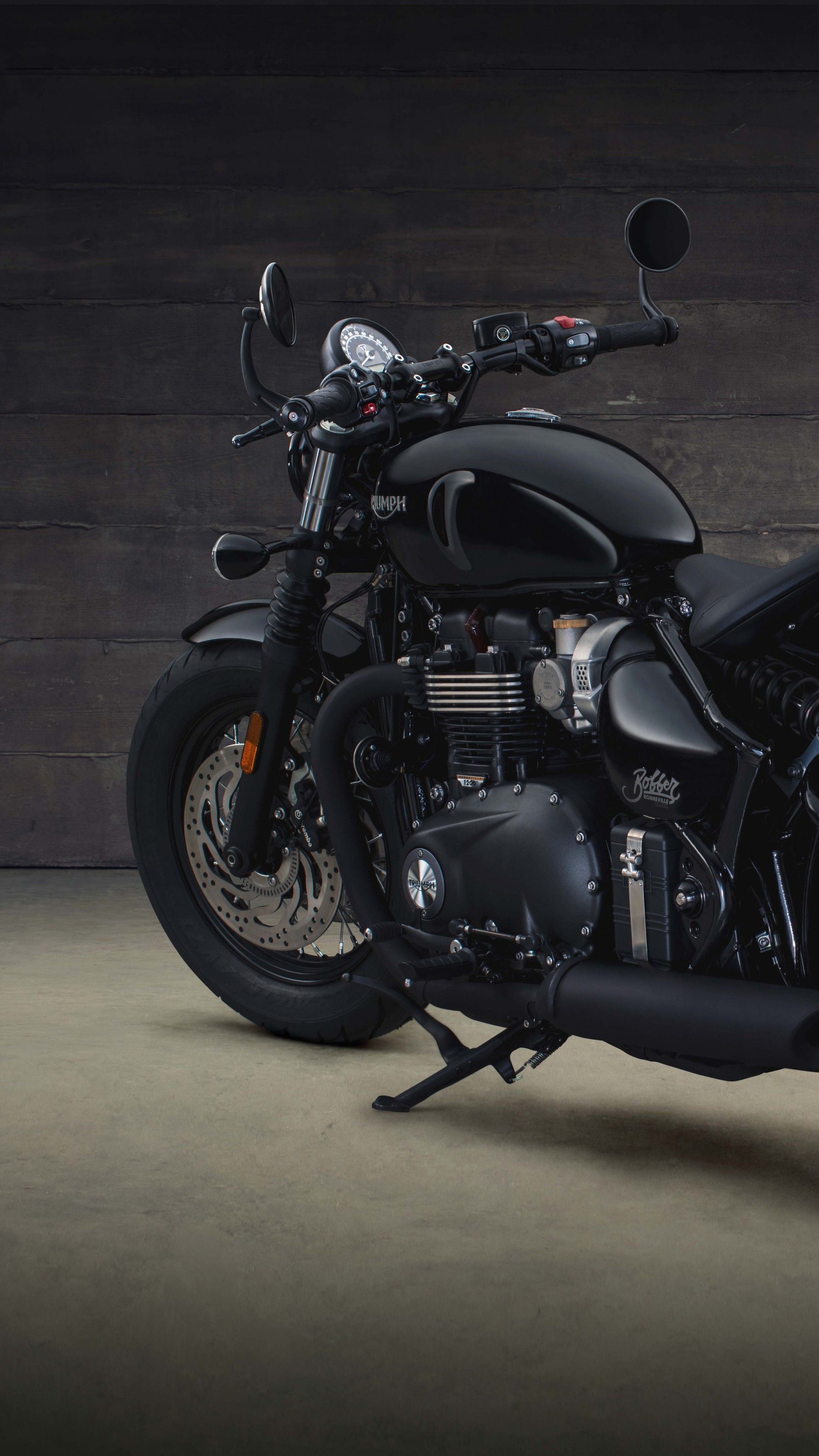 Triumph Bonneville Bobber Black 2017 Wallpapers